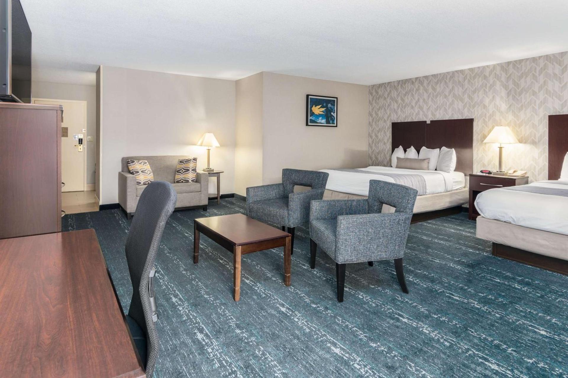 Best Western Plus Keene Hotel photo 15