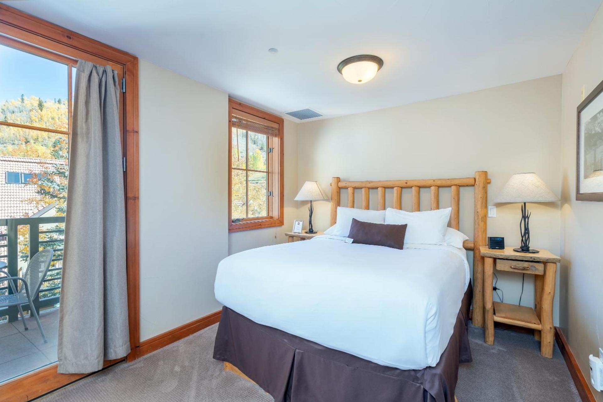 Inn at Lost Creek photo 13
