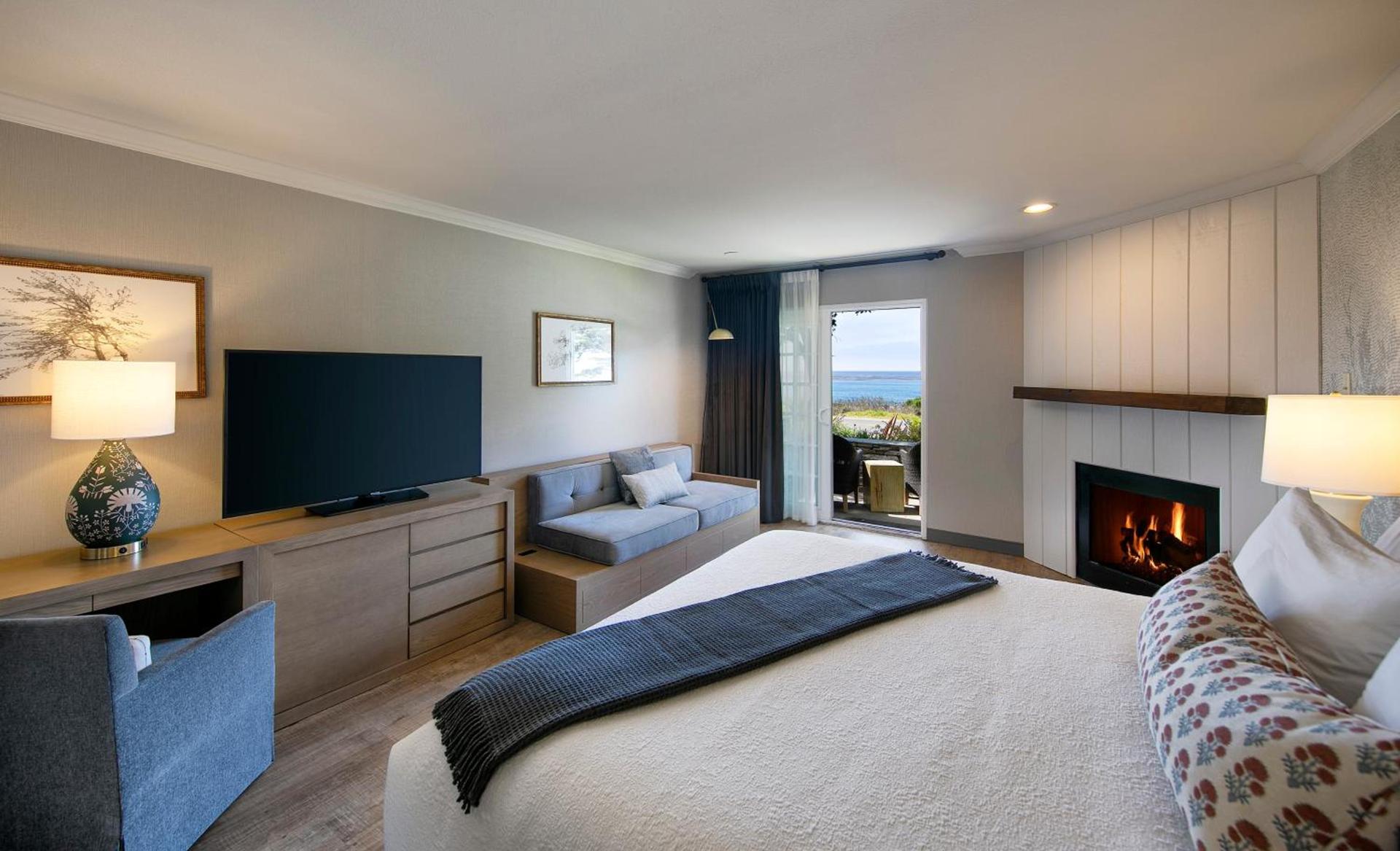Fireside Inn on Moonstone Beach photo 18