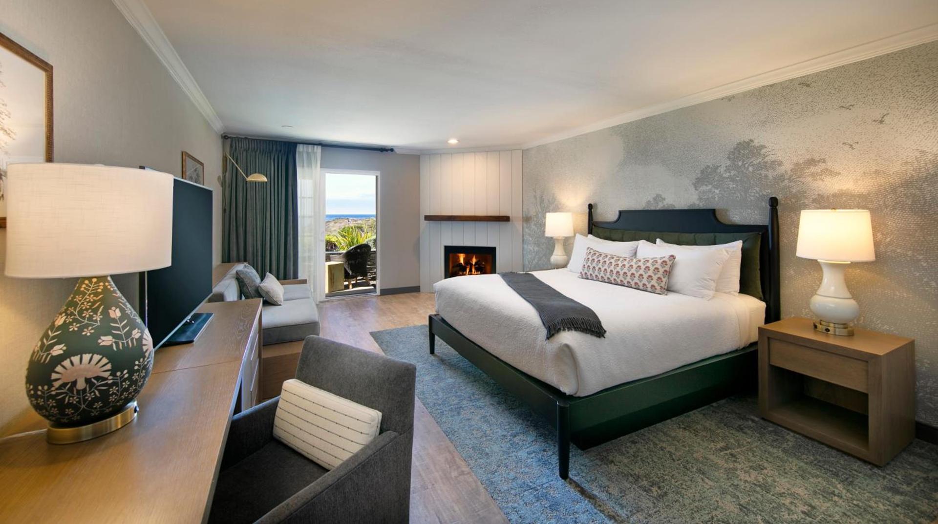Fireside Inn on Moonstone Beach photo 2