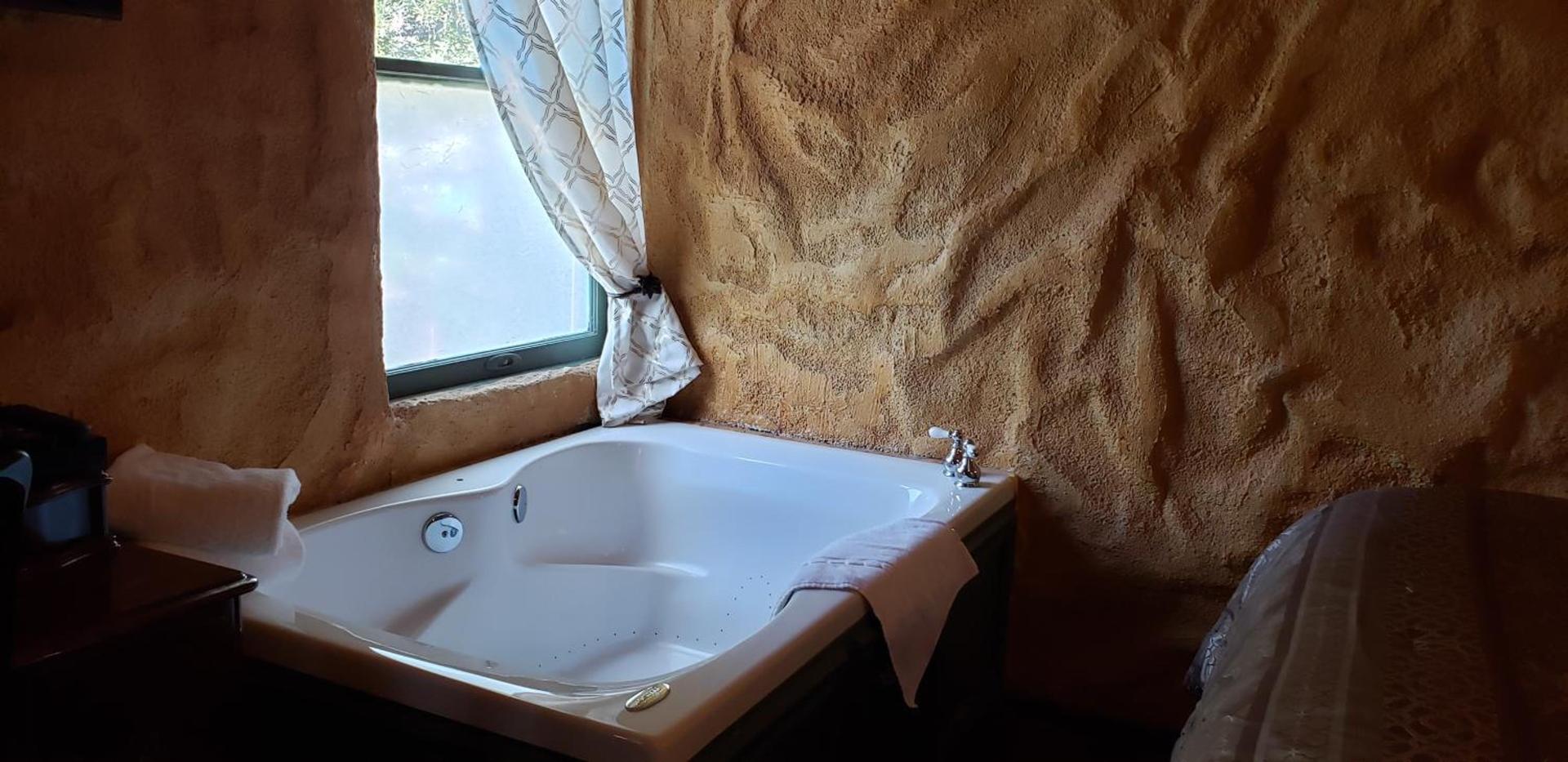 Cabernet House, an Old World Inn photo 19