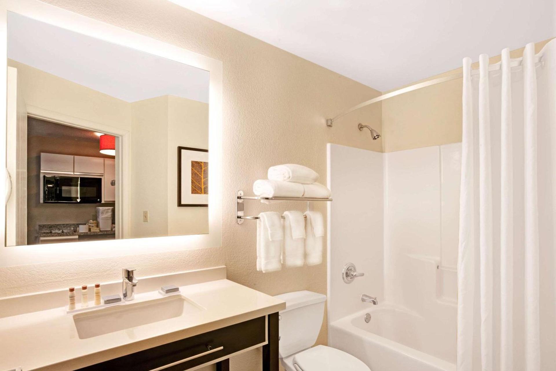 MainStay Suites Orlando Altamonte Springs photo 16