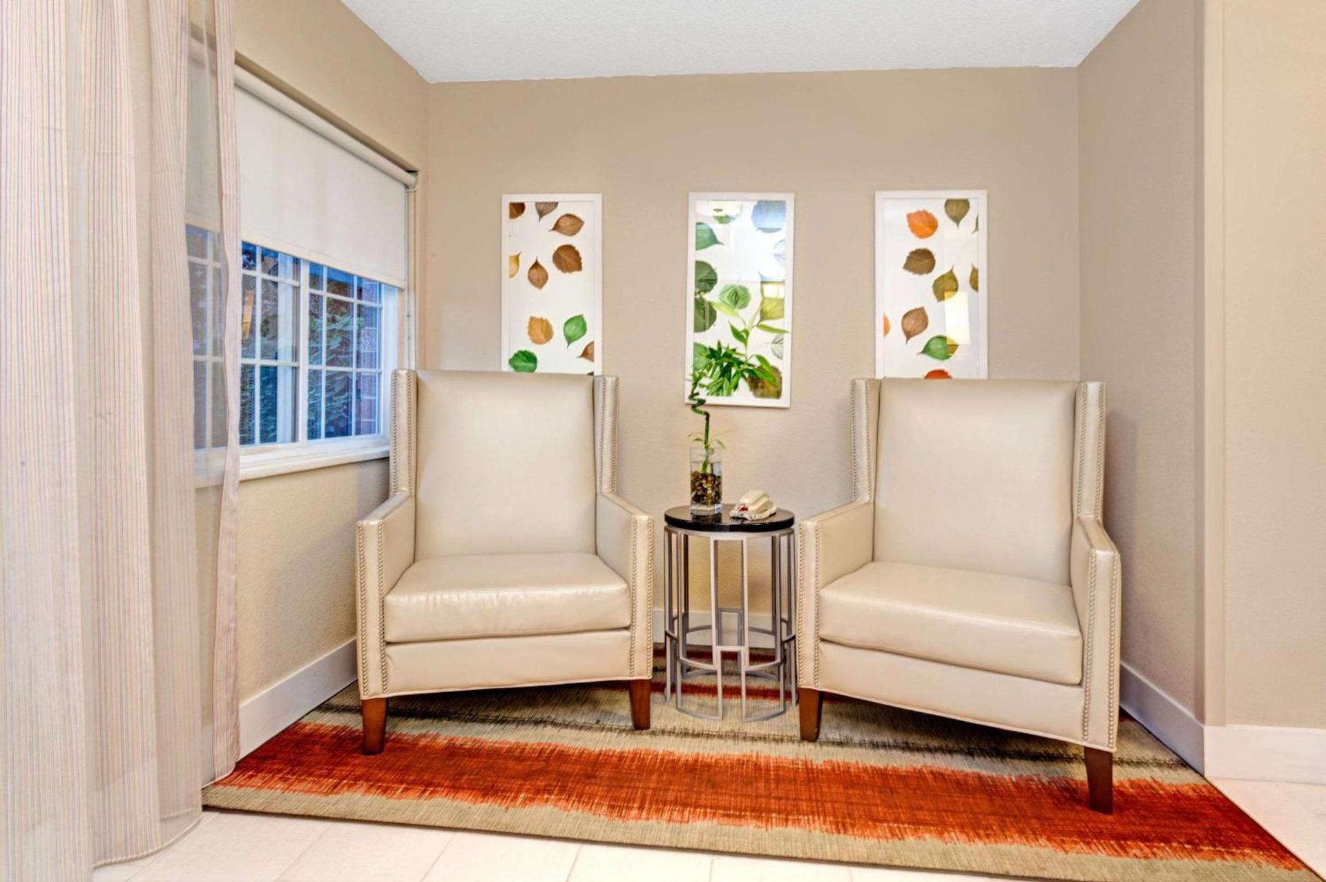 MainStay Suites Chicago Hoffman Estates photo 9