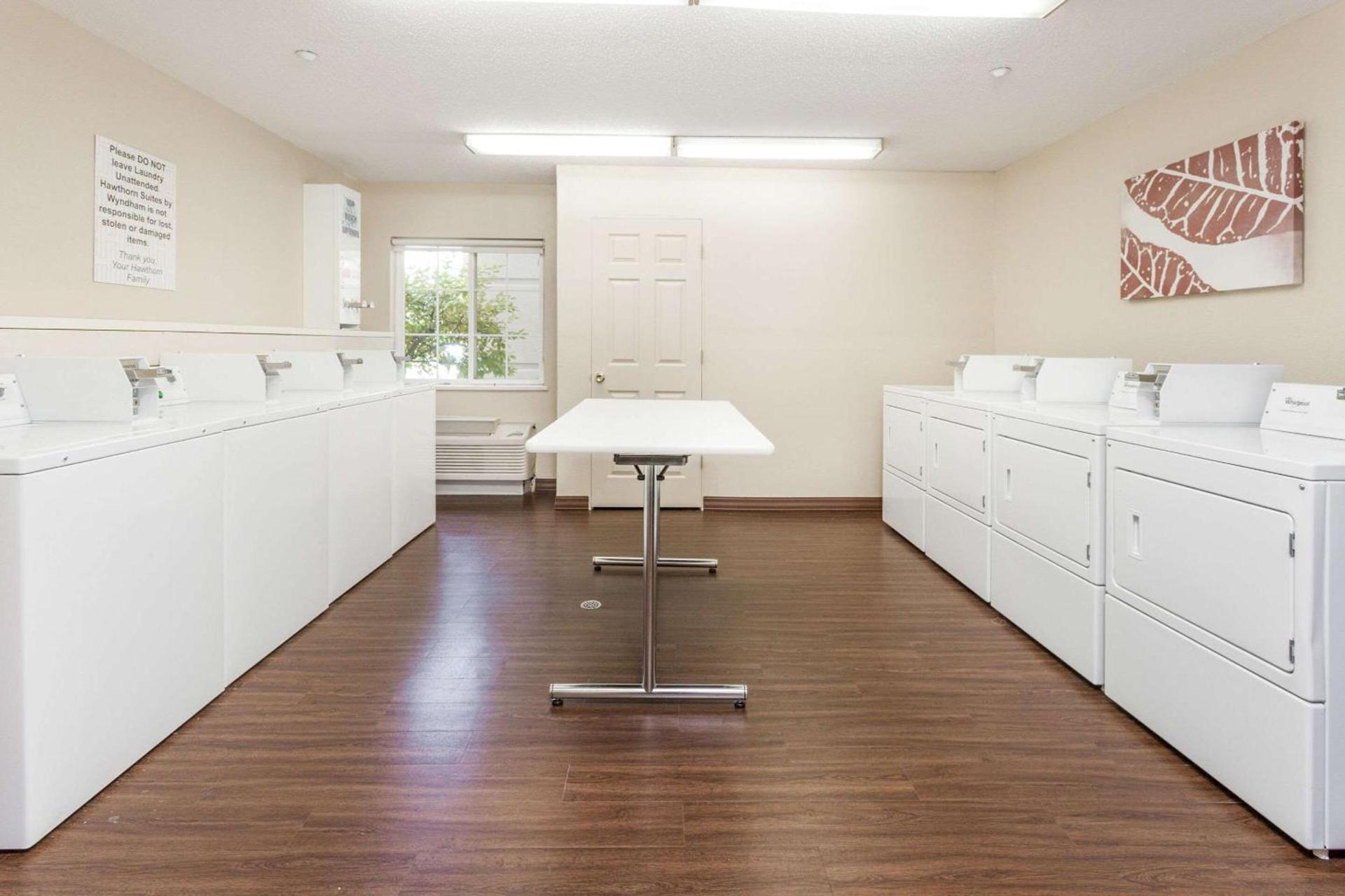 MainStay Suites Detroit Farmington Hills photo 16