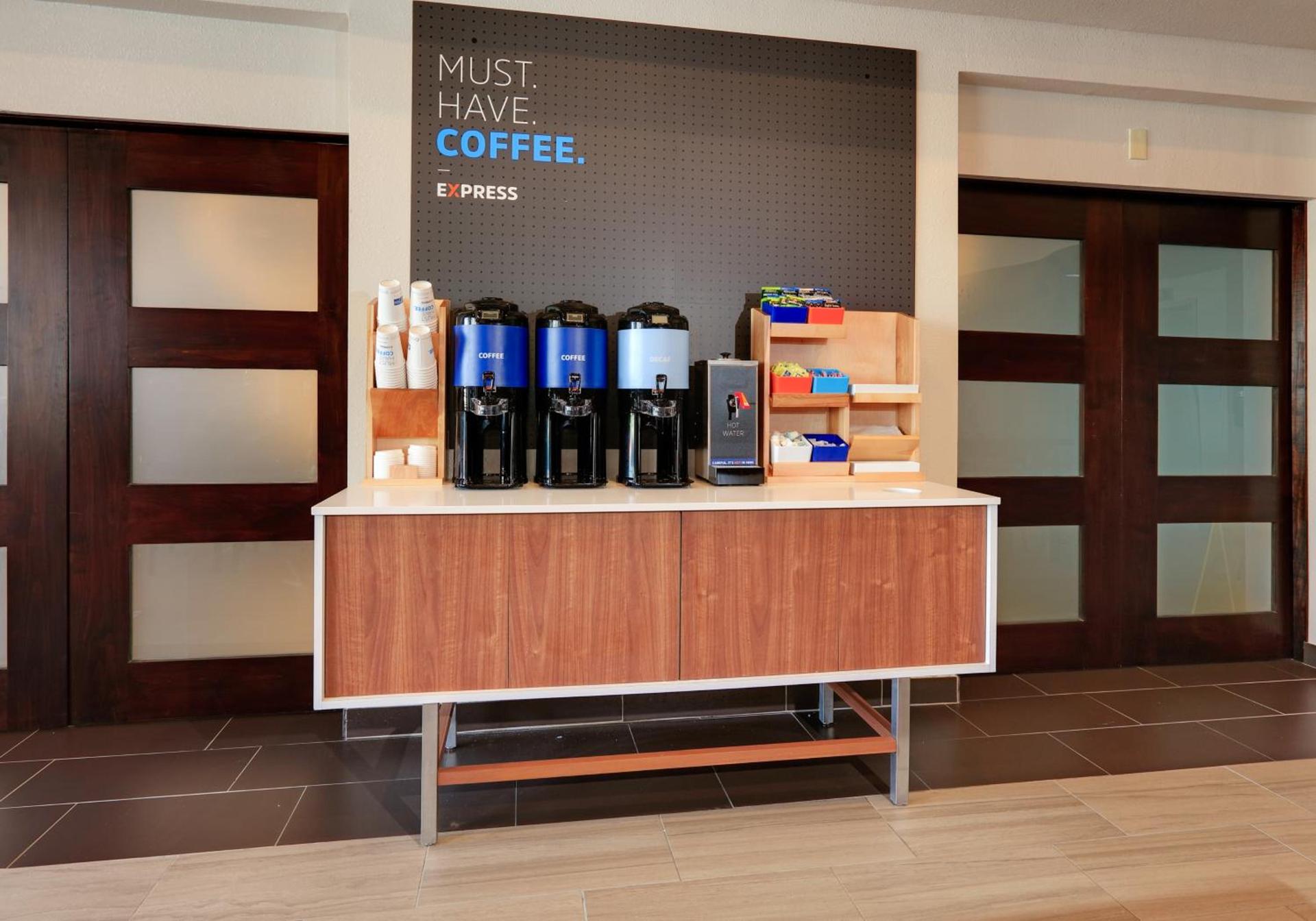 Holiday Inn Express & Suites - Austin - Round Rock by IHG photo 7