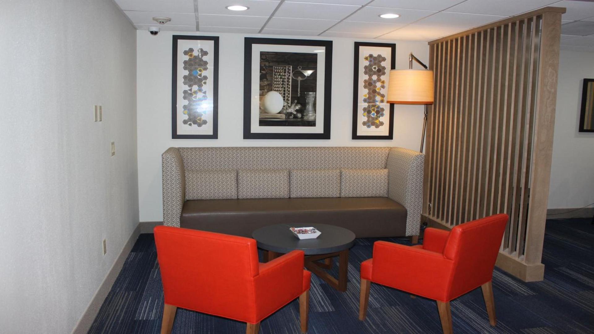 Holiday Inn Express Orlando - South Davenport by IHG photo 13