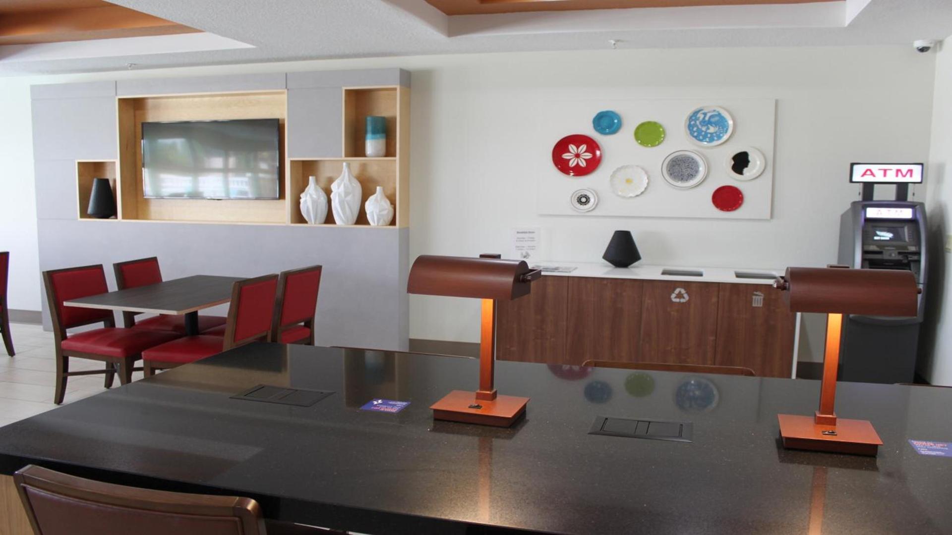 Holiday Inn Express Orlando - South Davenport by IHG photo 11