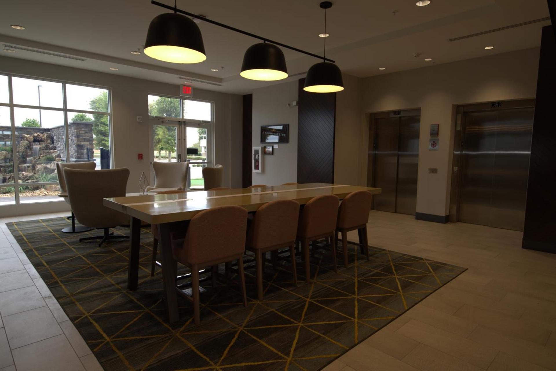 Holiday Inn & Suites - Hopkinsville - Convention Ctr by IHG photo 6