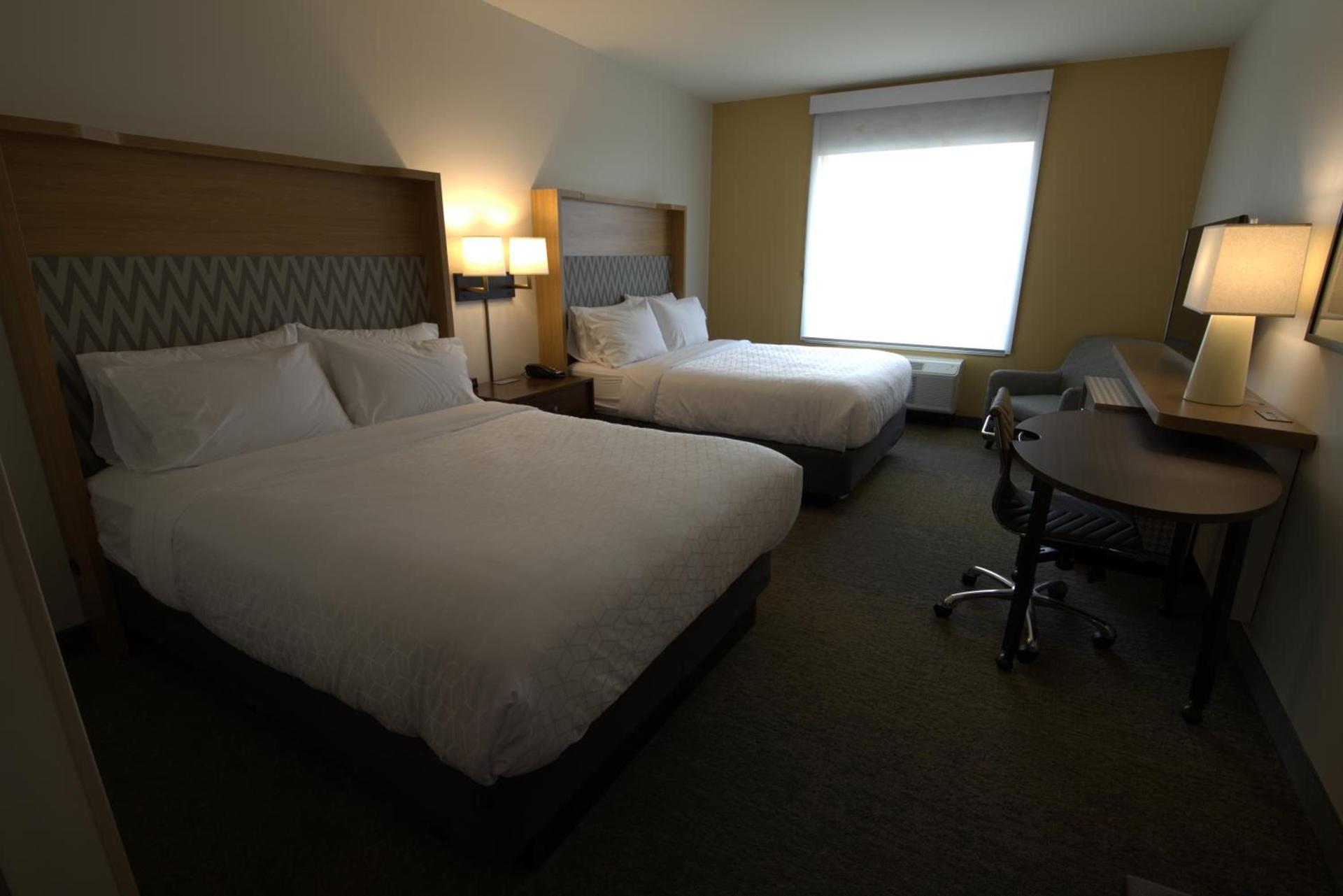 Holiday Inn & Suites - Hopkinsville - Convention Ctr by IHG photo 4