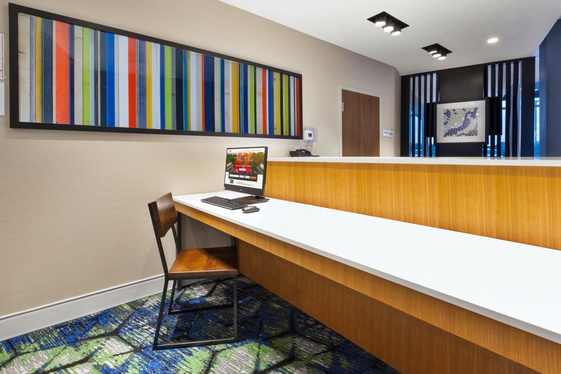 Holiday Inn Express & Suites - Cedar Springs - Grand Rapids N by IHG photo 10
