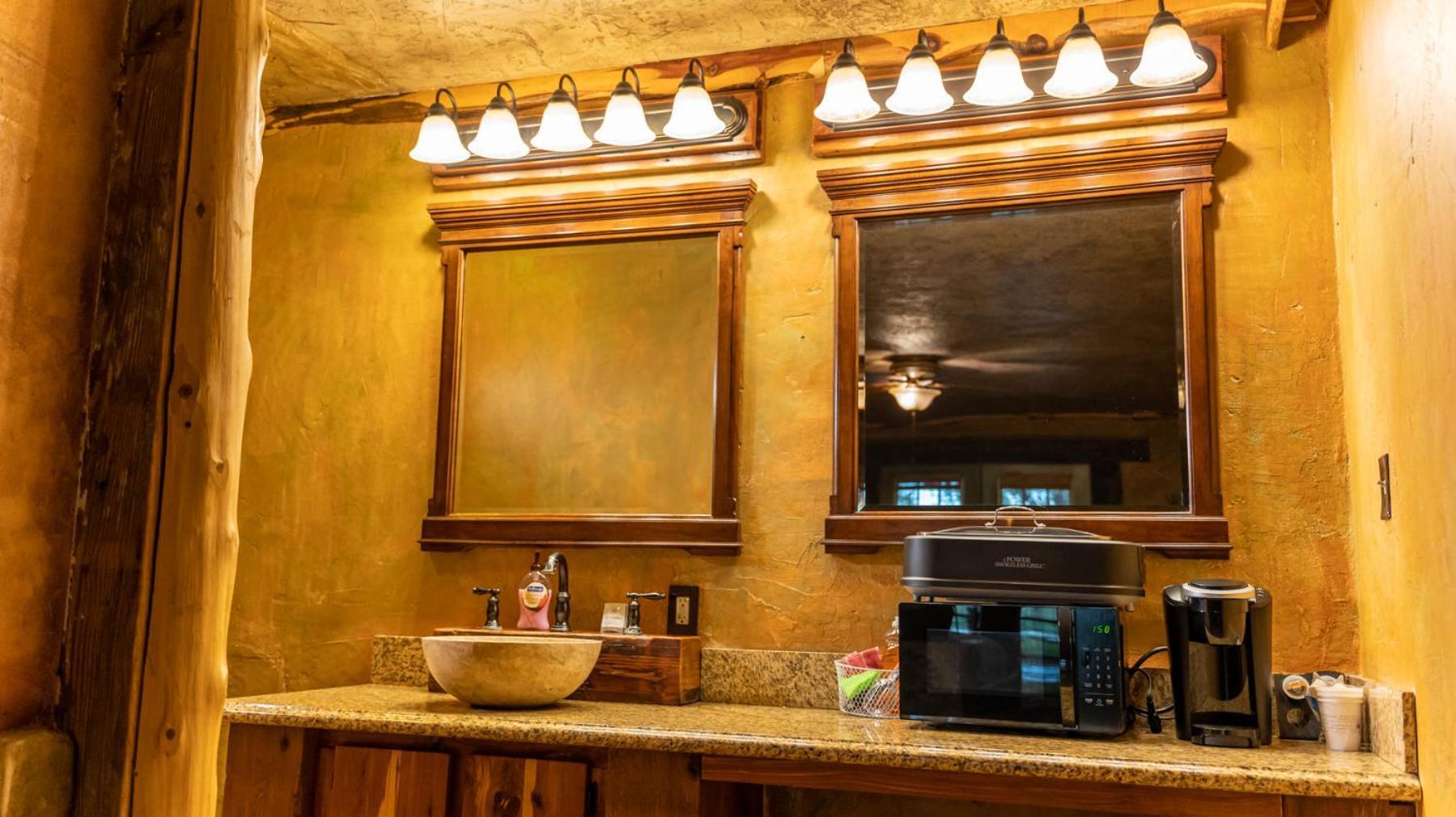 Moon River Ranch photo 92