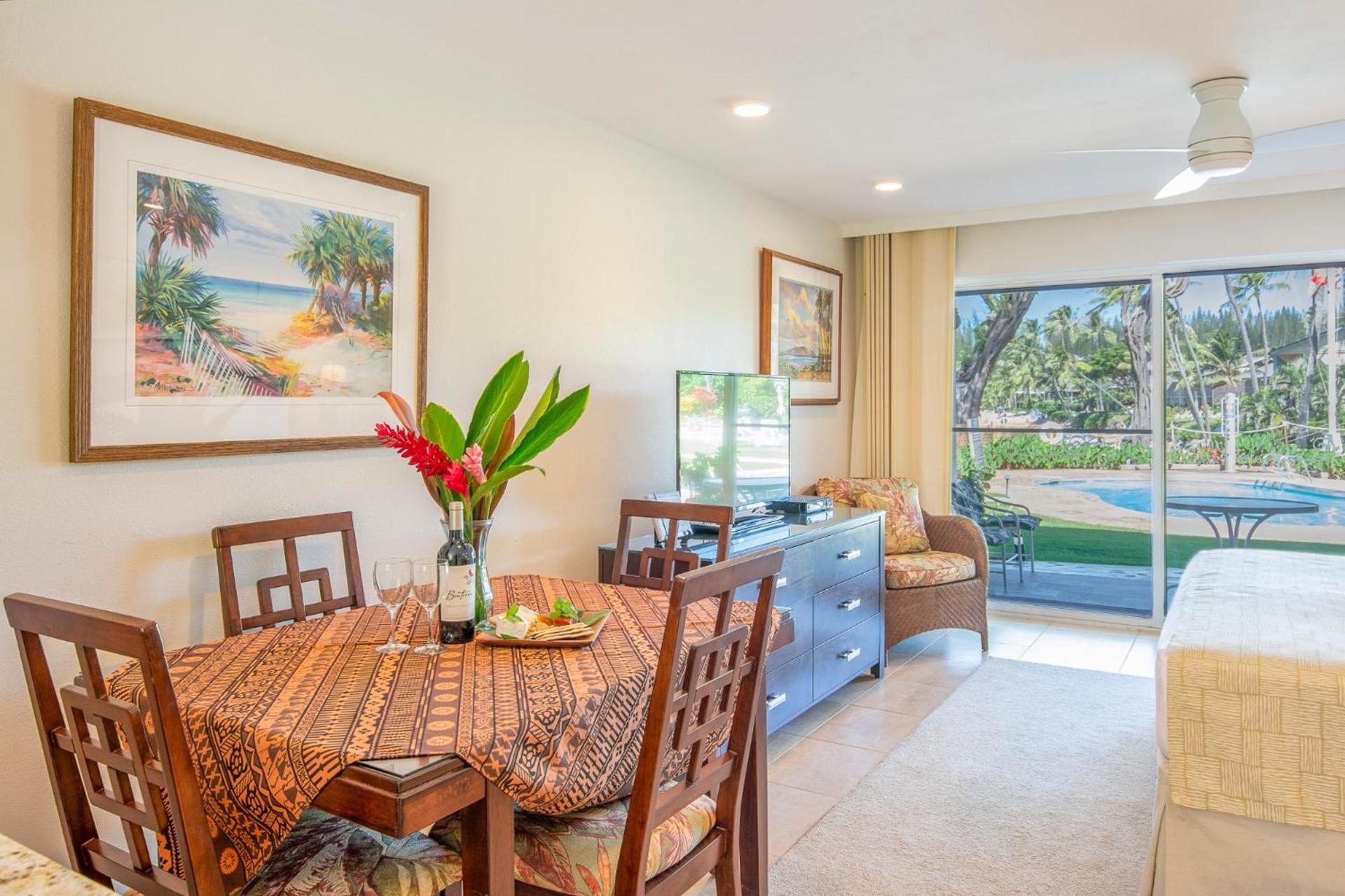 Nāpili Surf Beach Resort by Castle photo 44