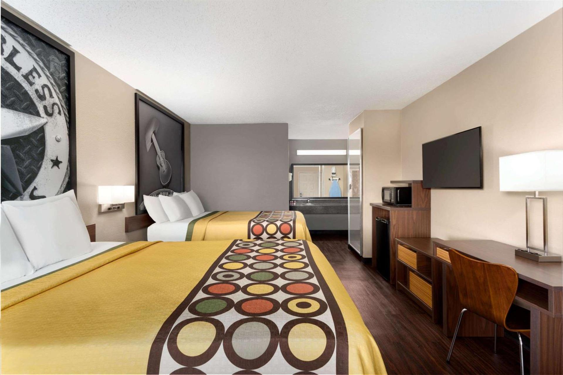 Super 8 by Wyndham Universal City photo 19