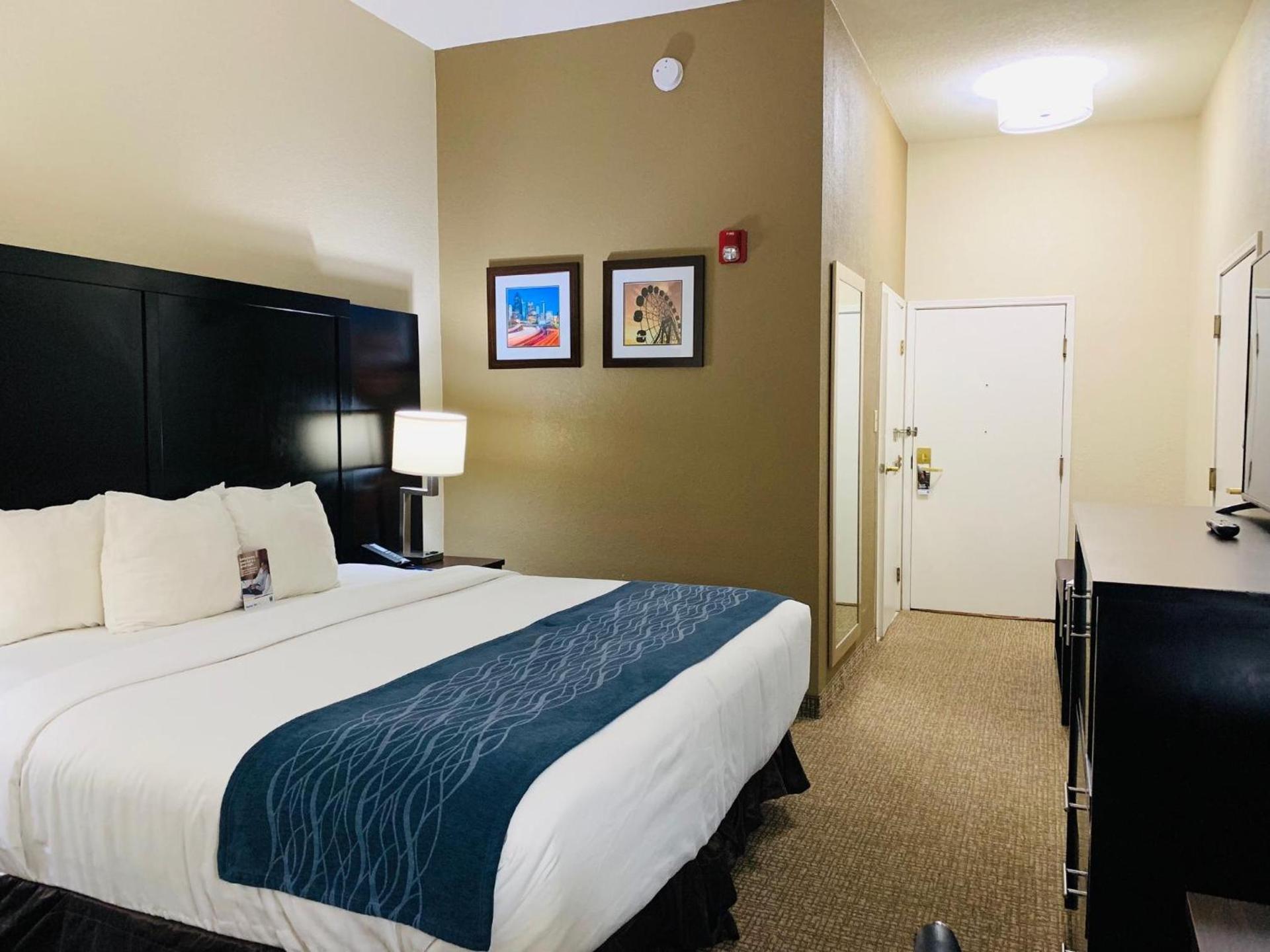 Comfort Inn & Suites Atlanta-Smyrna photo 49
