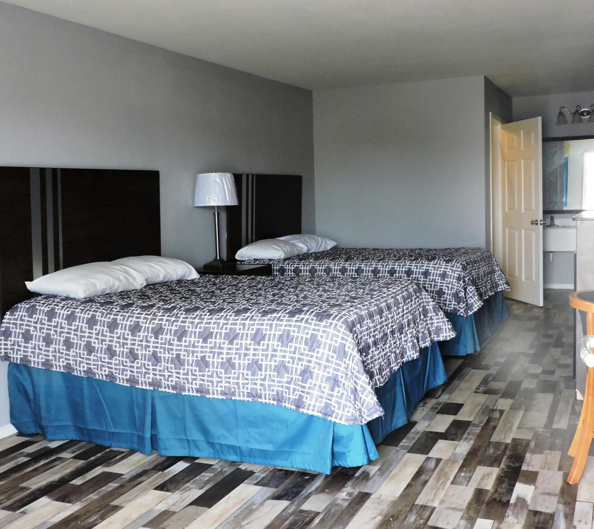 Riata Inn - Crystal City photo 5