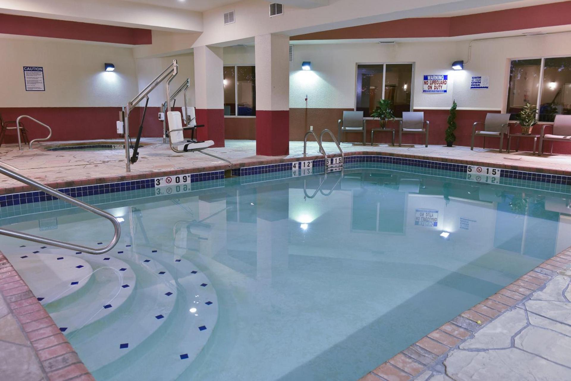 Holiday Inn Express Boonville by IHG photo 61