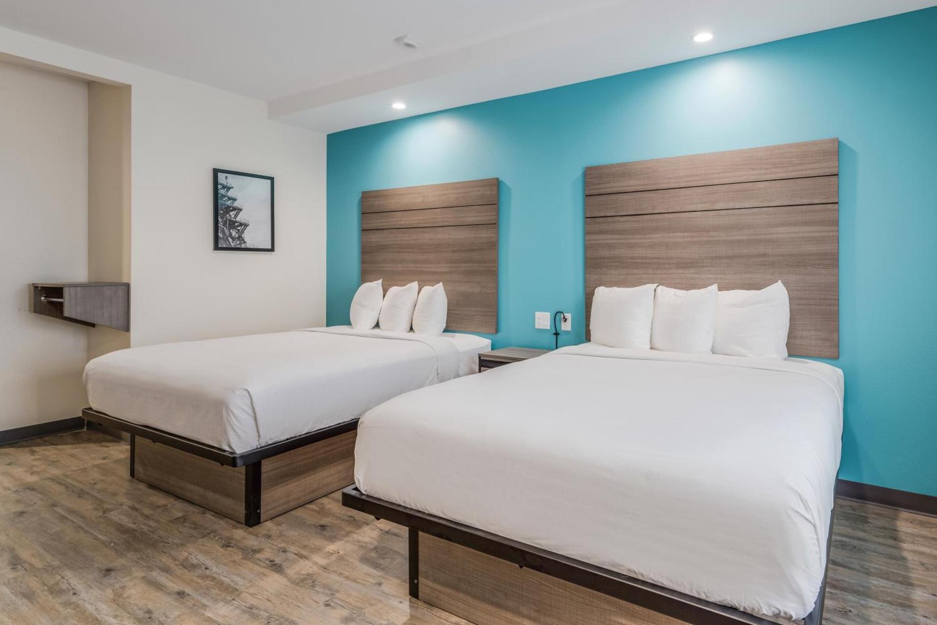 Americas Best Value Inn & Suites Katy photo 12