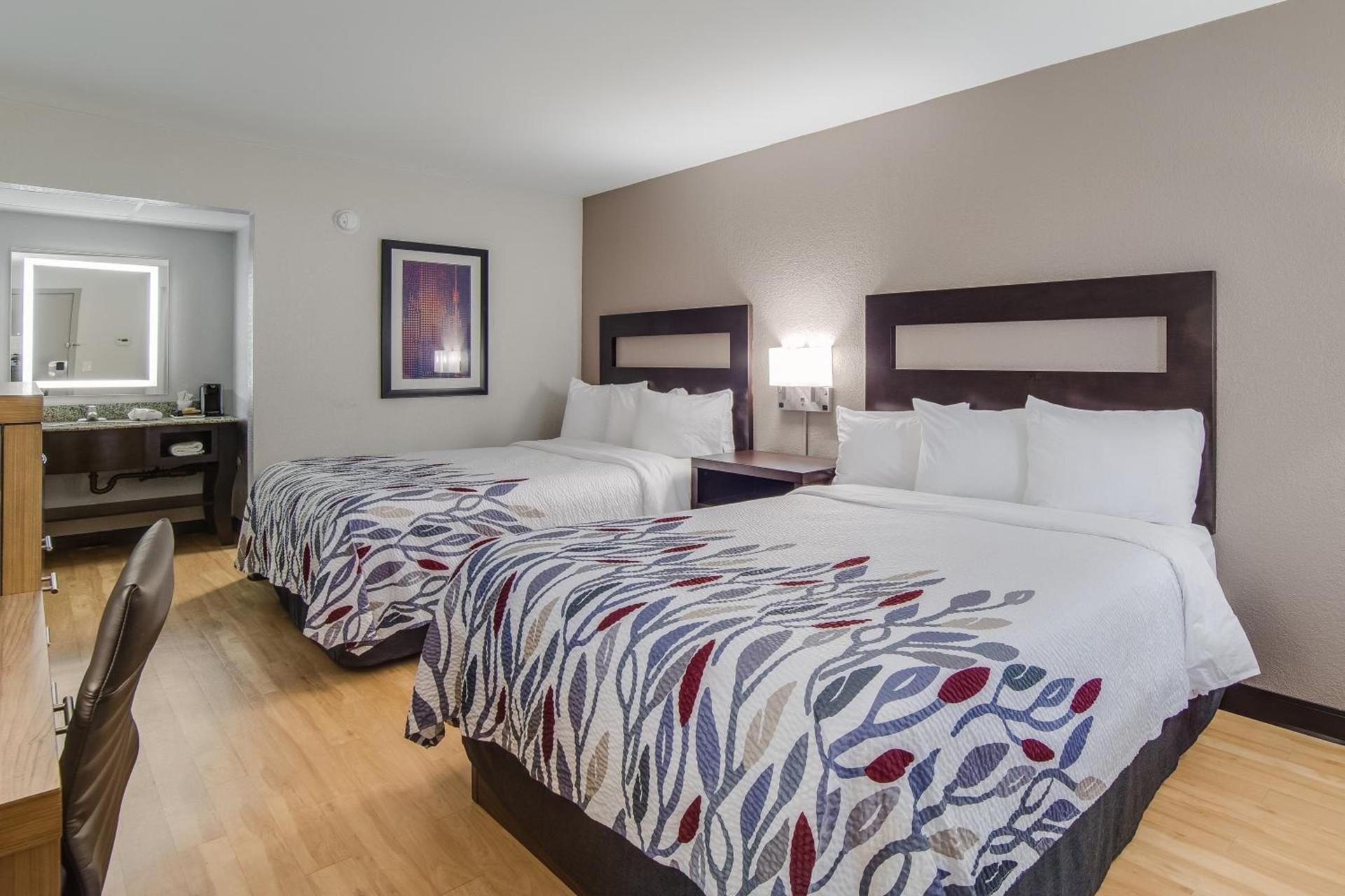 Red Roof Inn St George, SC photo 19