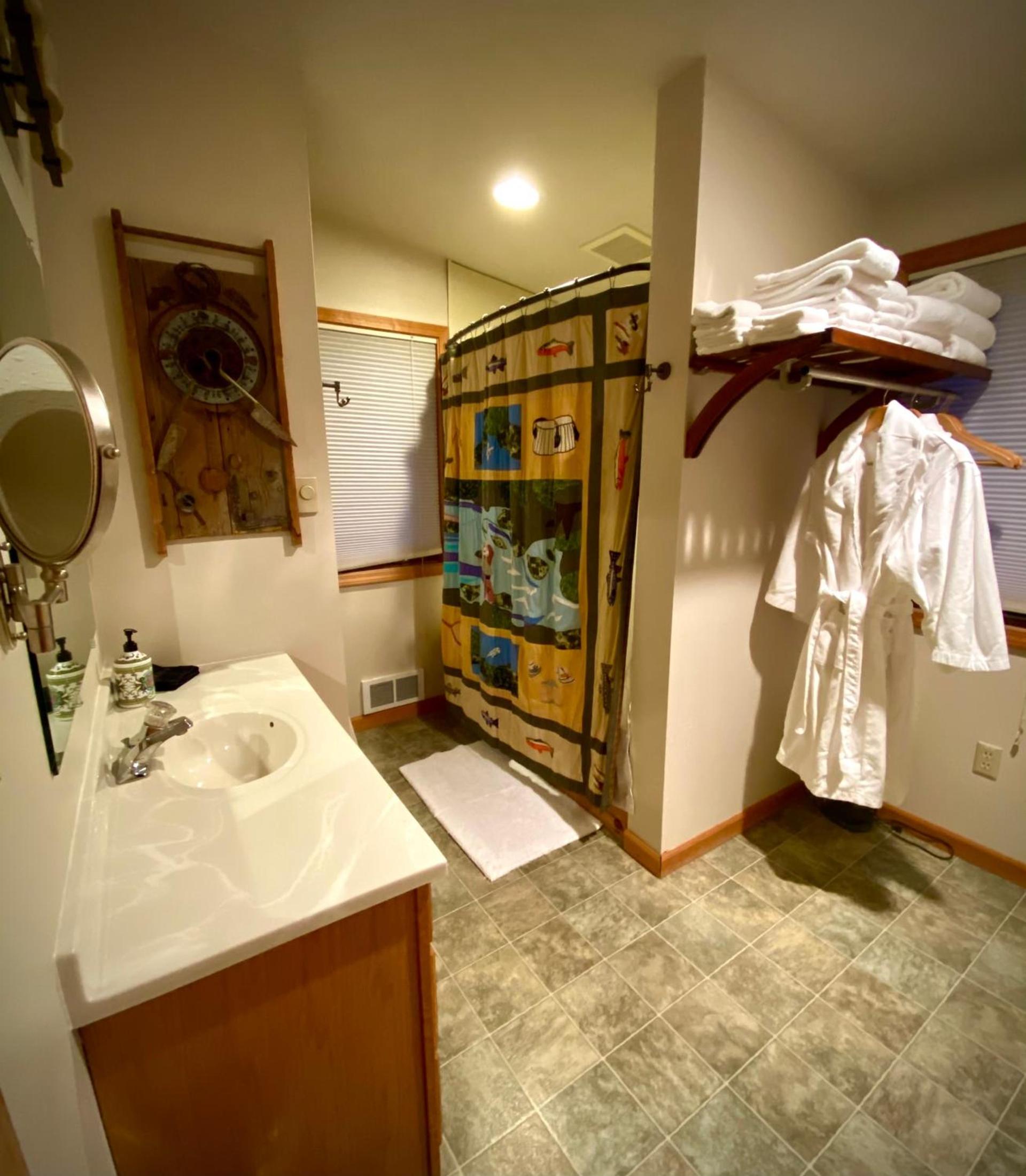 Hannon House photo 39