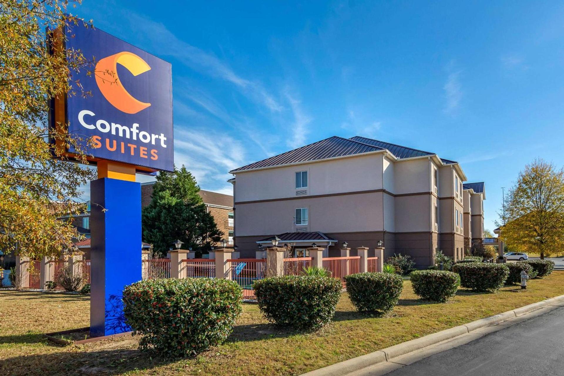 Comfort Suites Montgomery East Monticello Dr photo 1