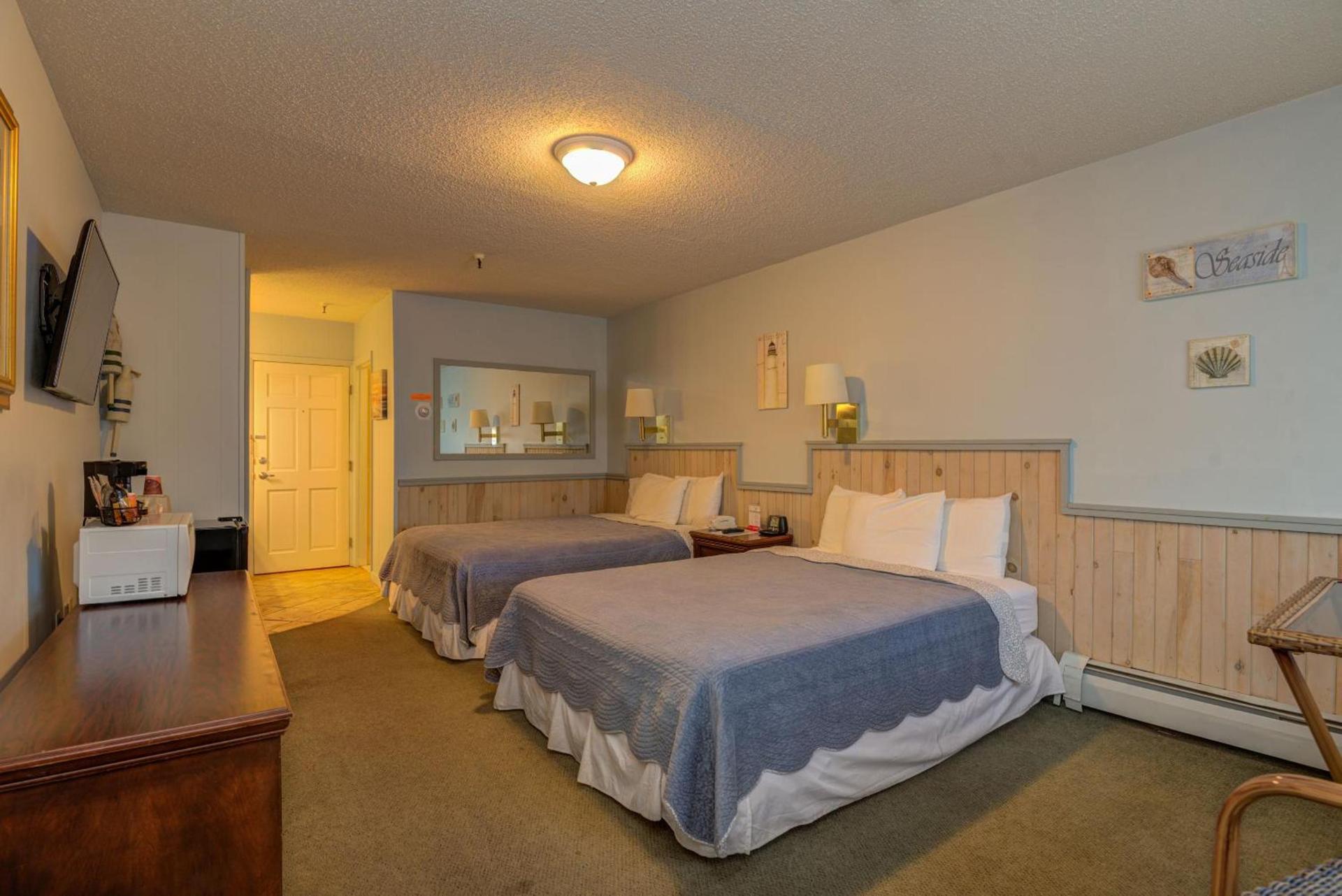 Vacationland Inn & Suites photo 1