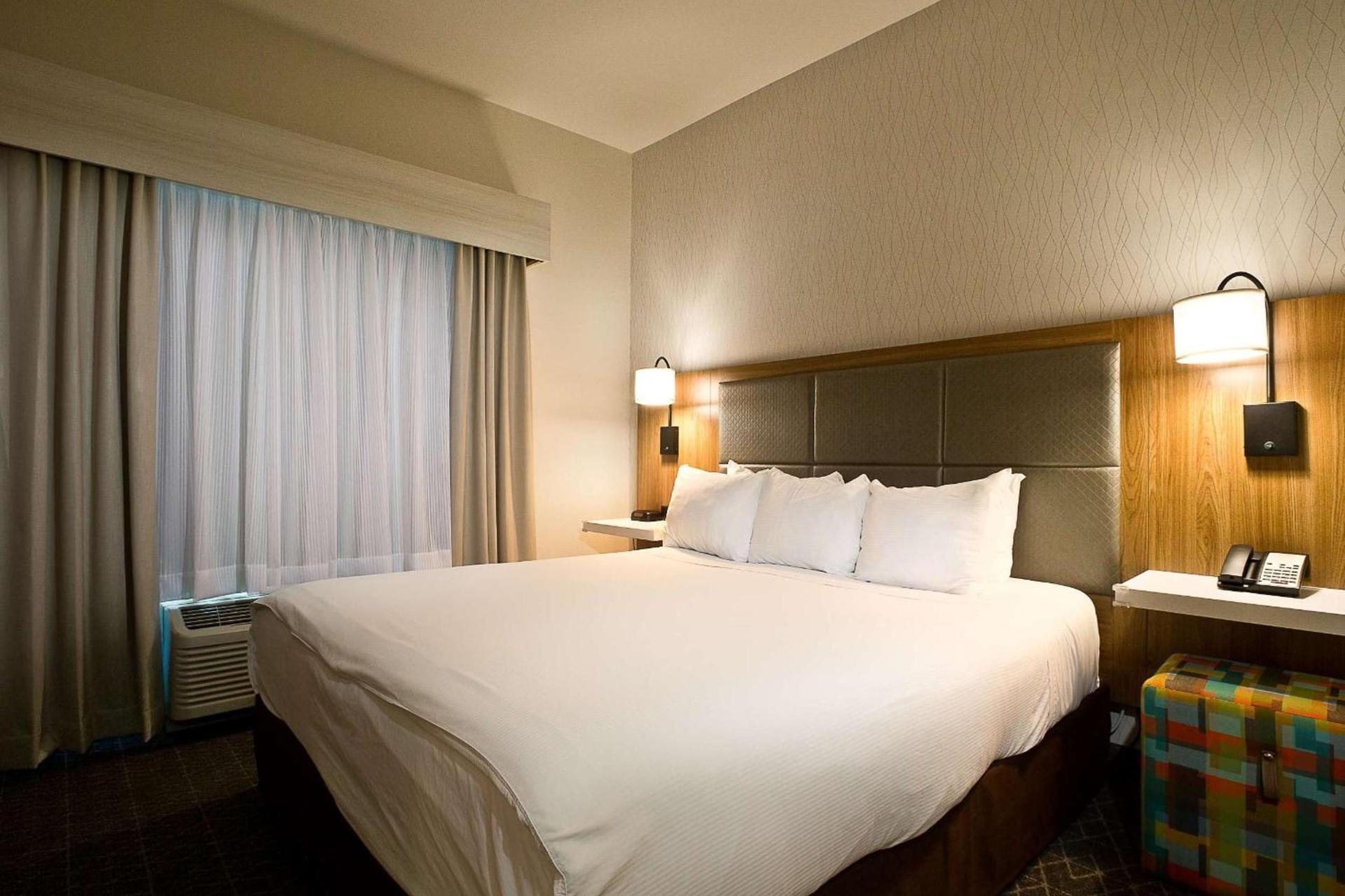 Hawthorn Suites by Wyndham-Oakland/Alameda photo 12