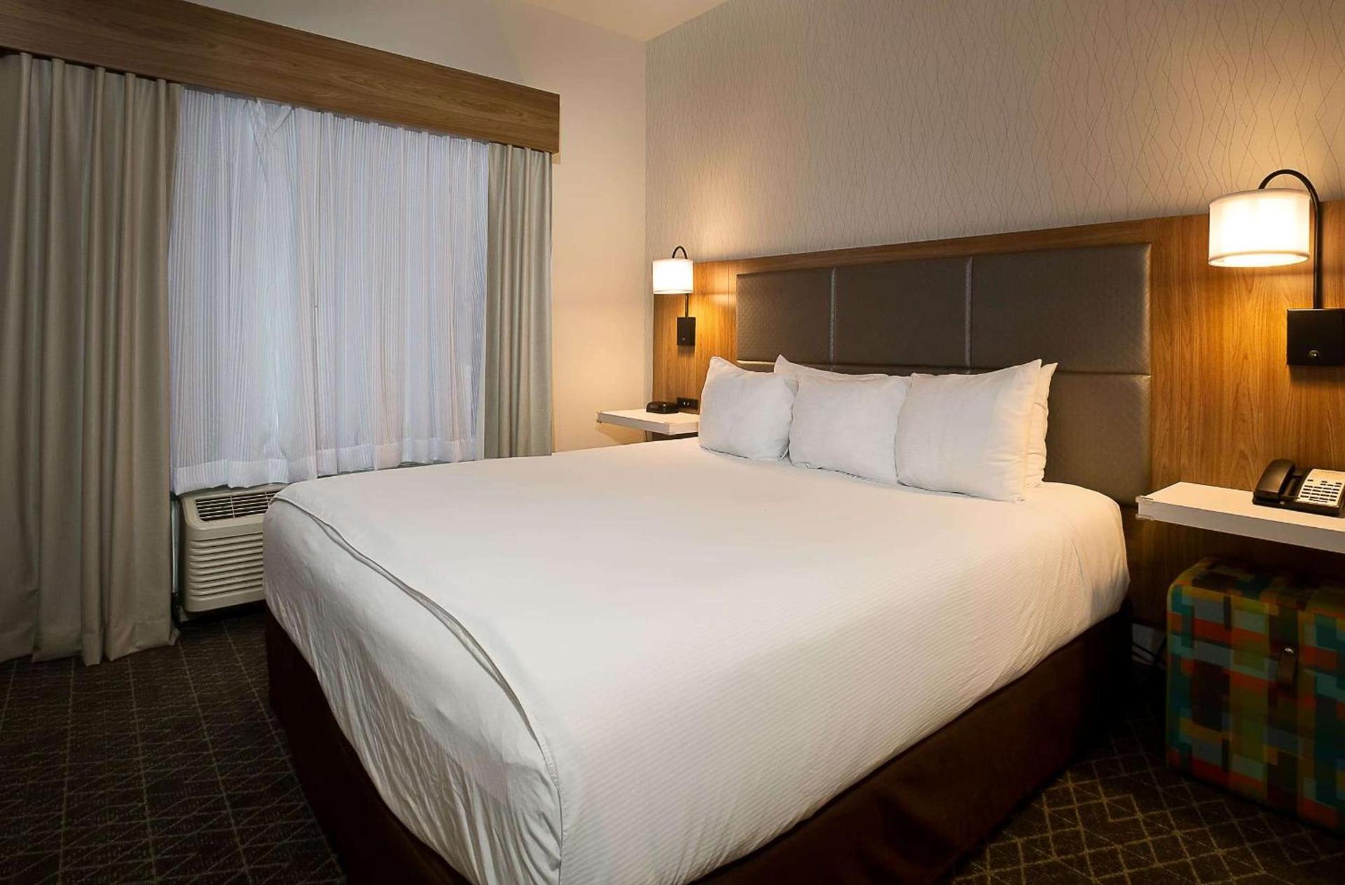 Hawthorn Suites by Wyndham-Oakland/Alameda photo 13