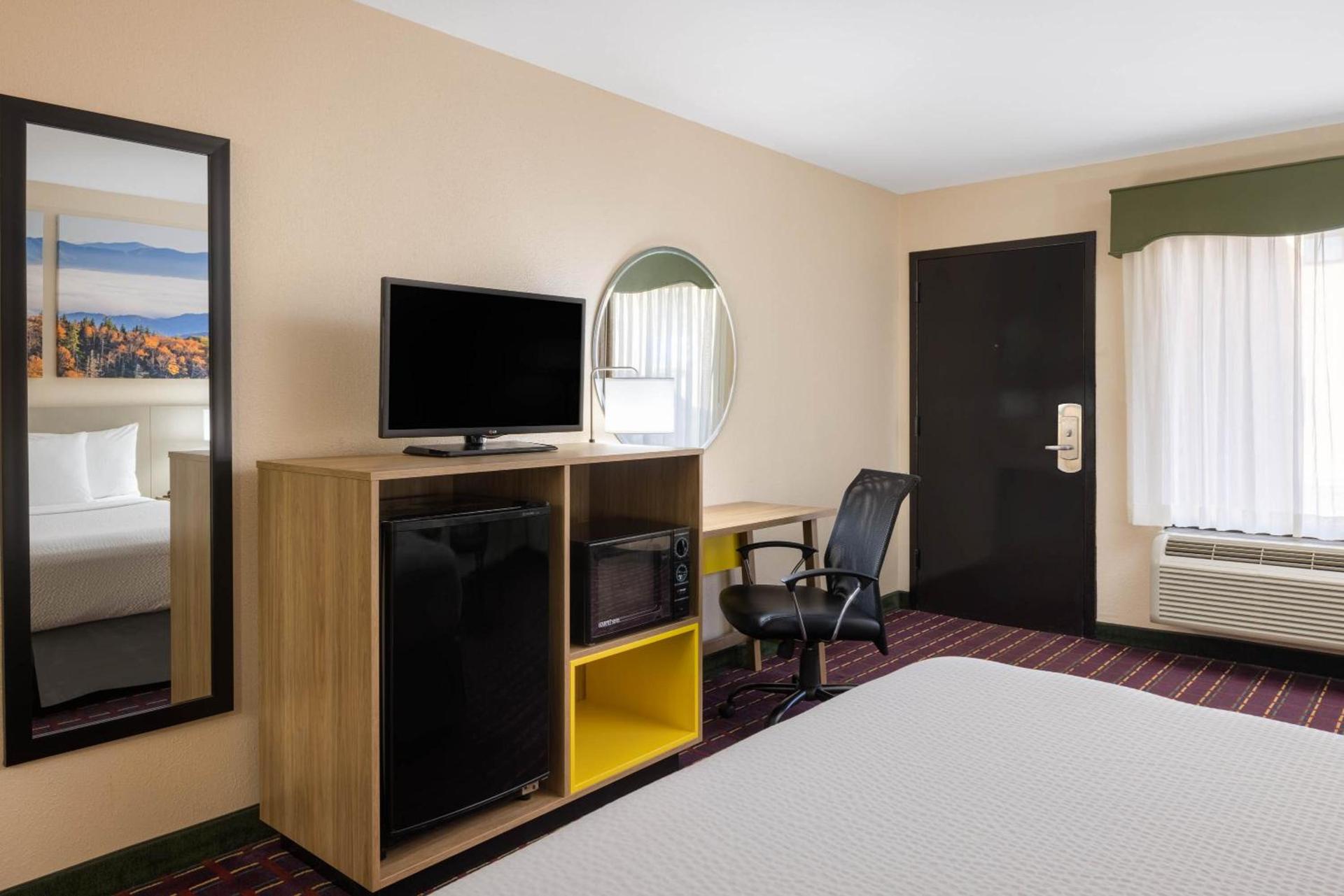 Days Inn by Wyndham Murphy photo 15