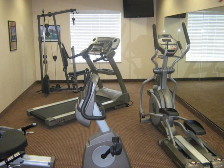 Holiday Inn Express & Suites Del Rio by IHG photo 2