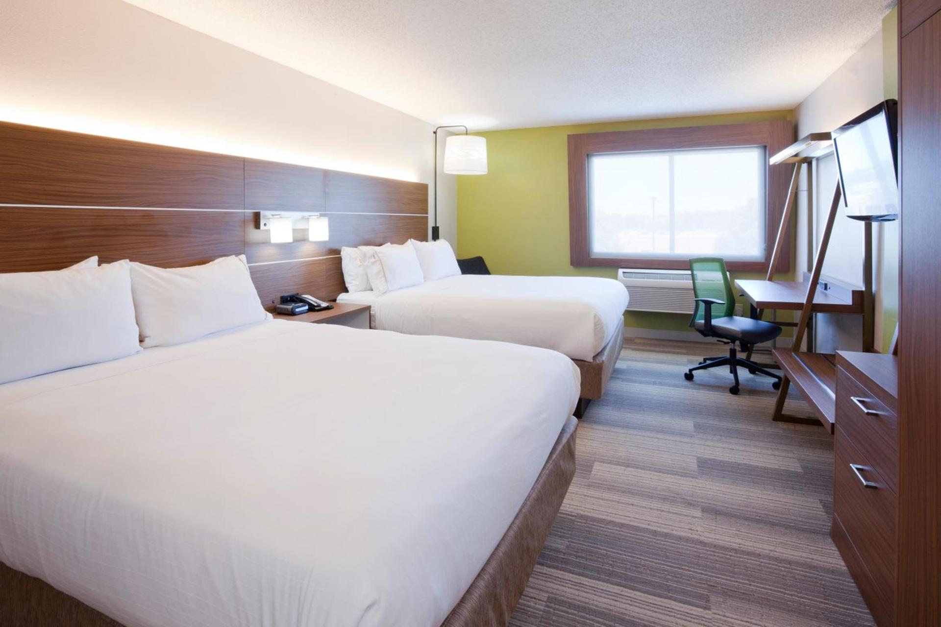 Holiday Inn Express & Suites Minneapolis - West End by IHG photo 24