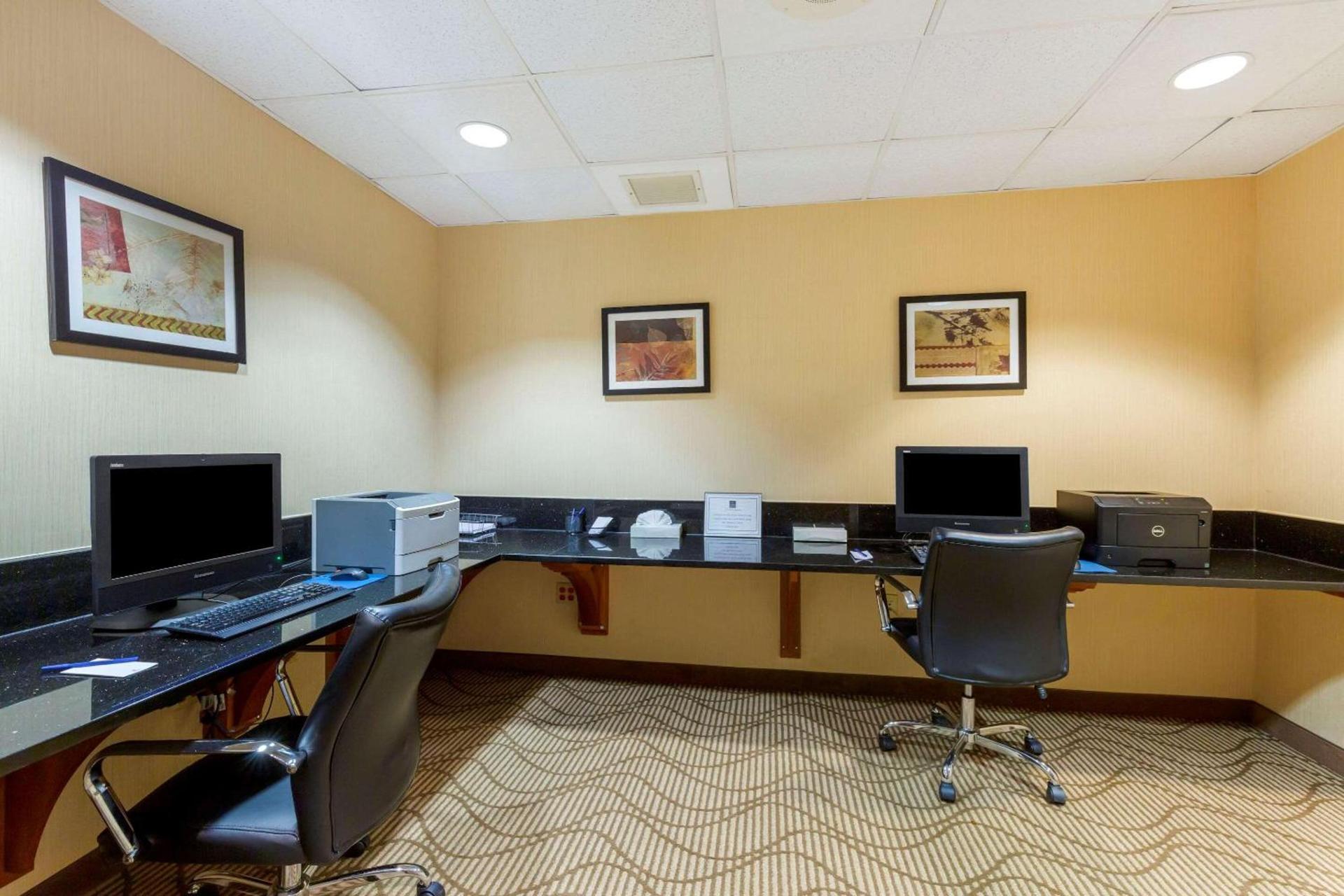 Comfort Suites Manassas Battlefield Park photo 41