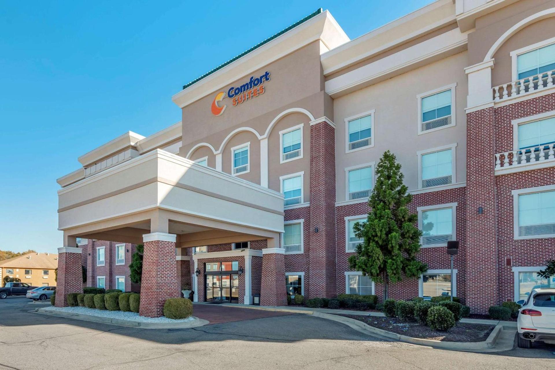 Comfort Suites West Memphis I-40 I-55 photo 2