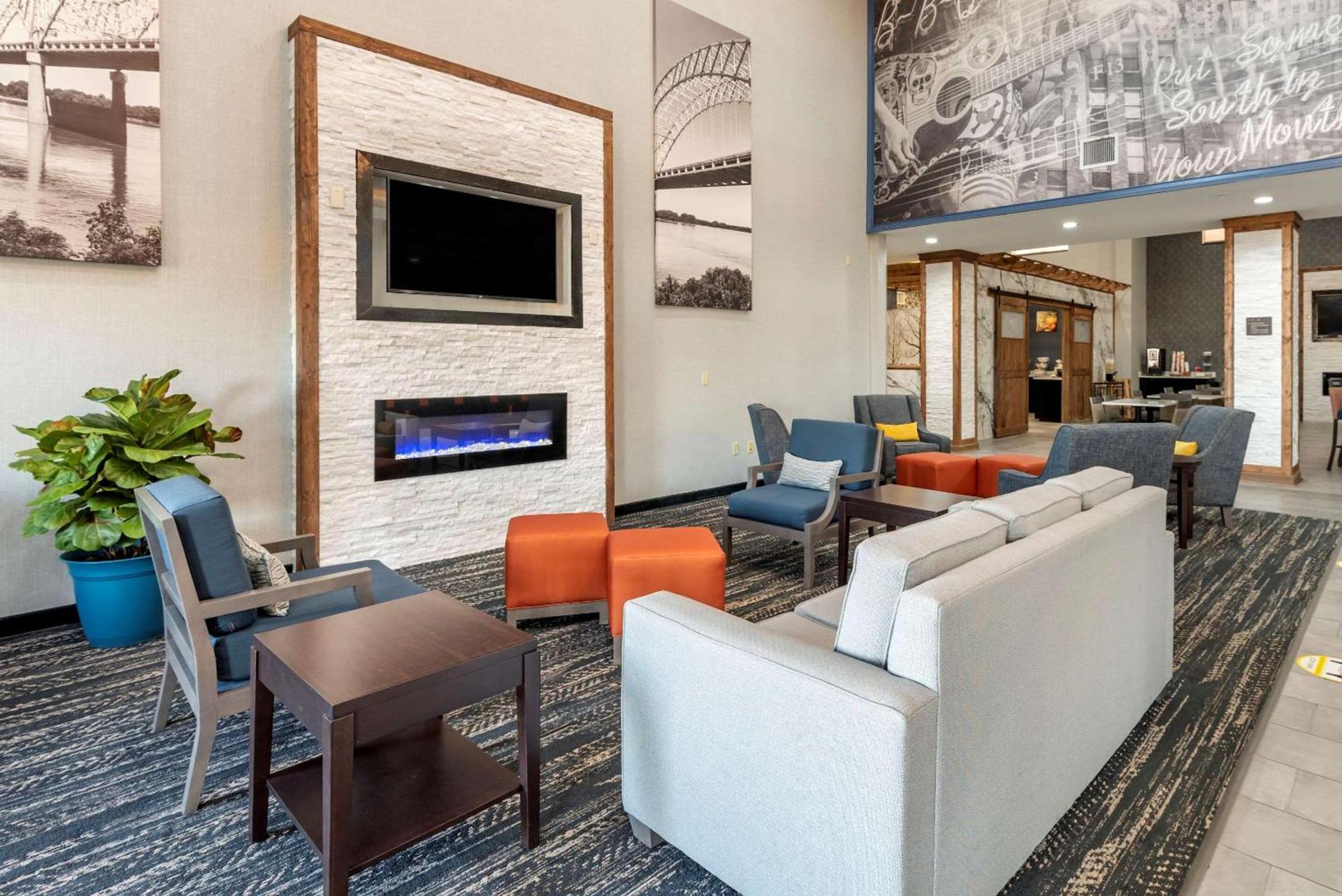 Comfort Suites West Memphis I-40 I-55 photo 8