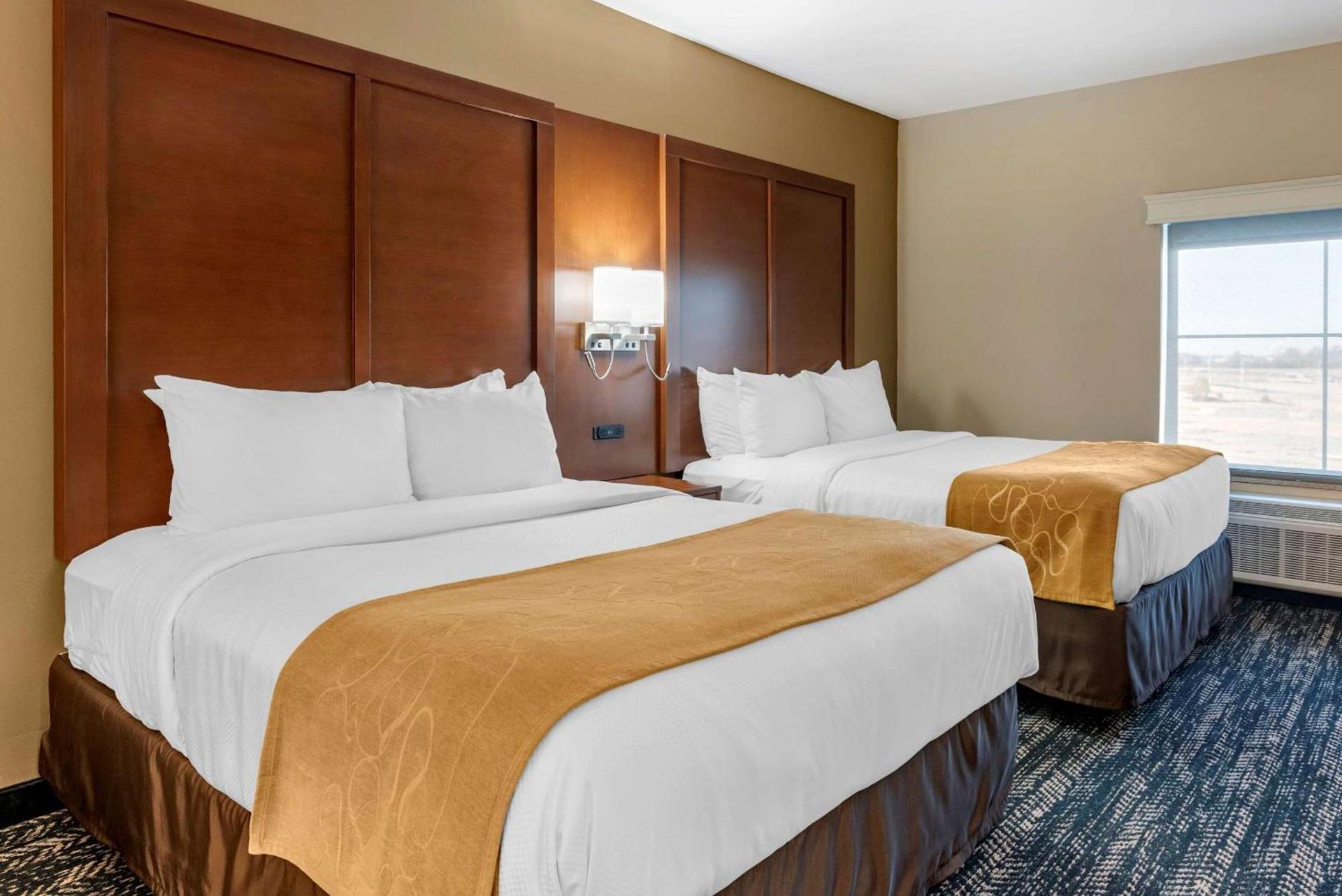 Comfort Suites West Memphis I-40 I-55 photo 18