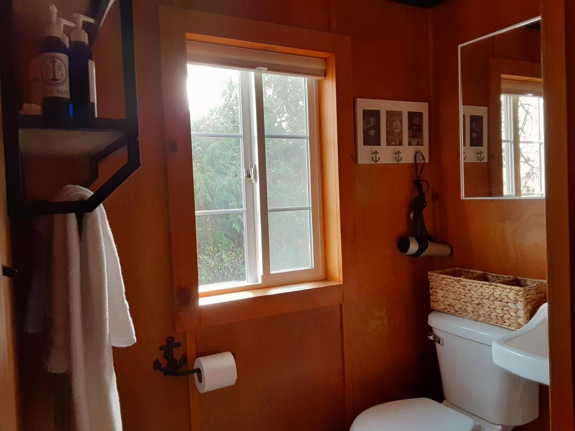 Anchor Inn Resort photo 26
