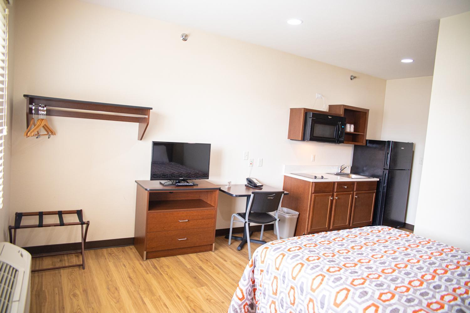 White House Suites photo 5