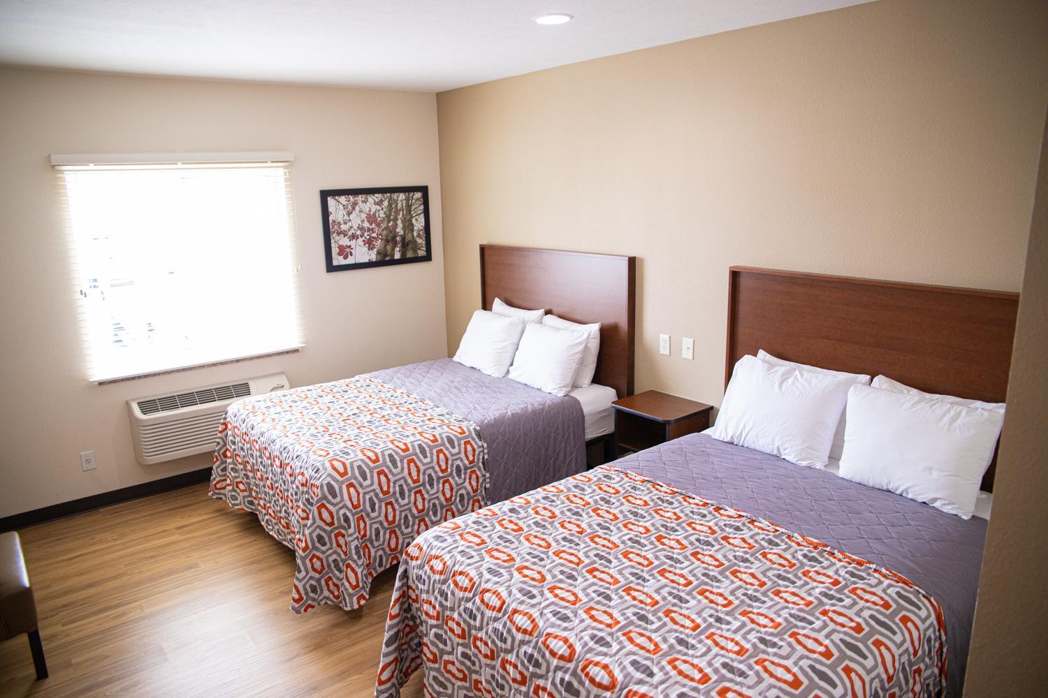 White House Suites photo 2