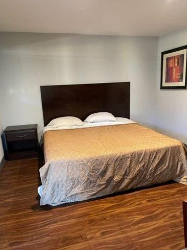 Richmond Motel photo 4