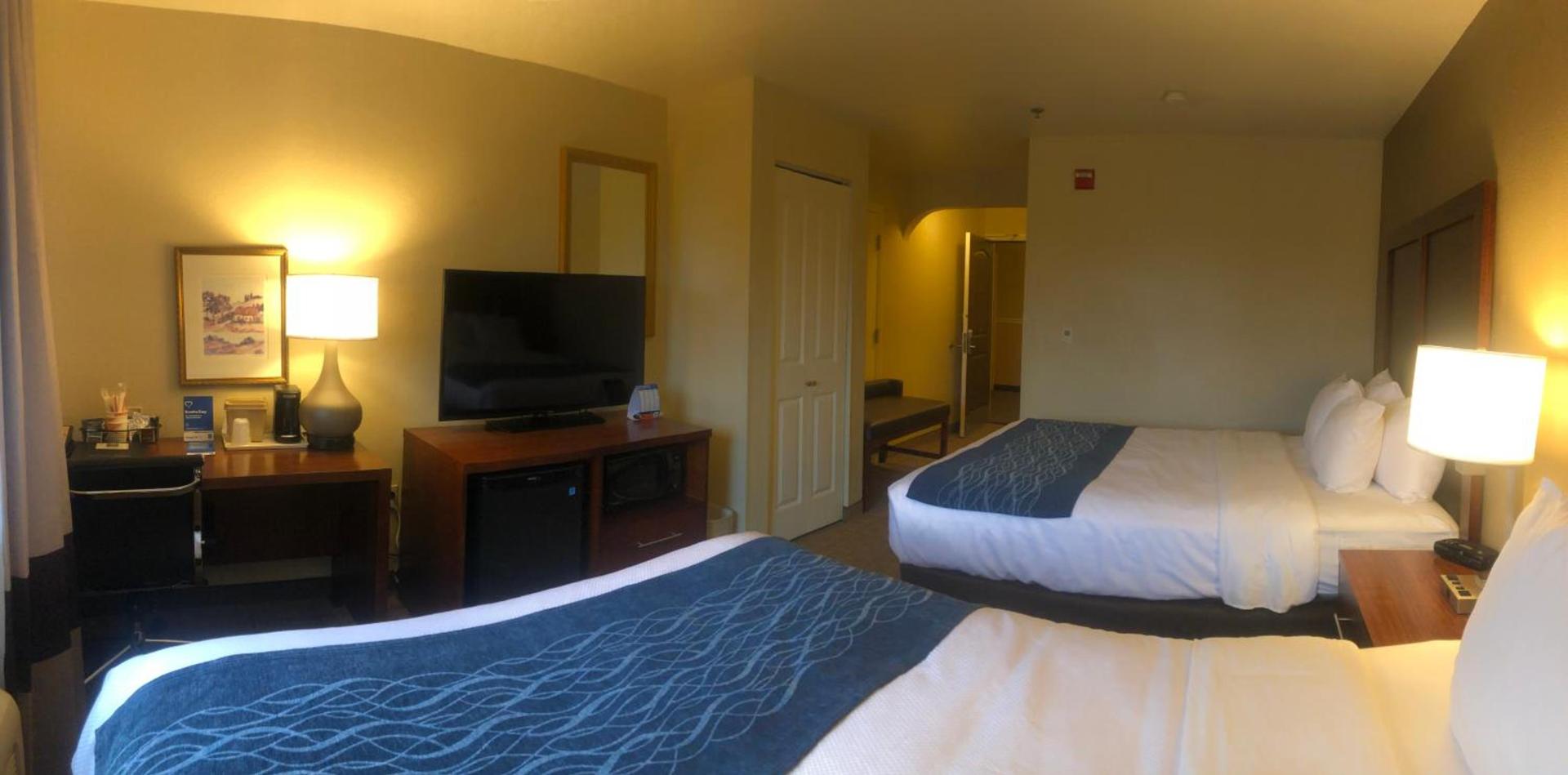 Comfort Inn & Suites Ukiah Mendocino County photo 57