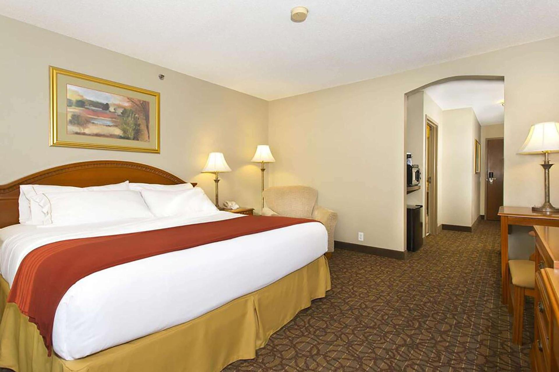 Spark by Hilton La Crosse Onalaska photo 3