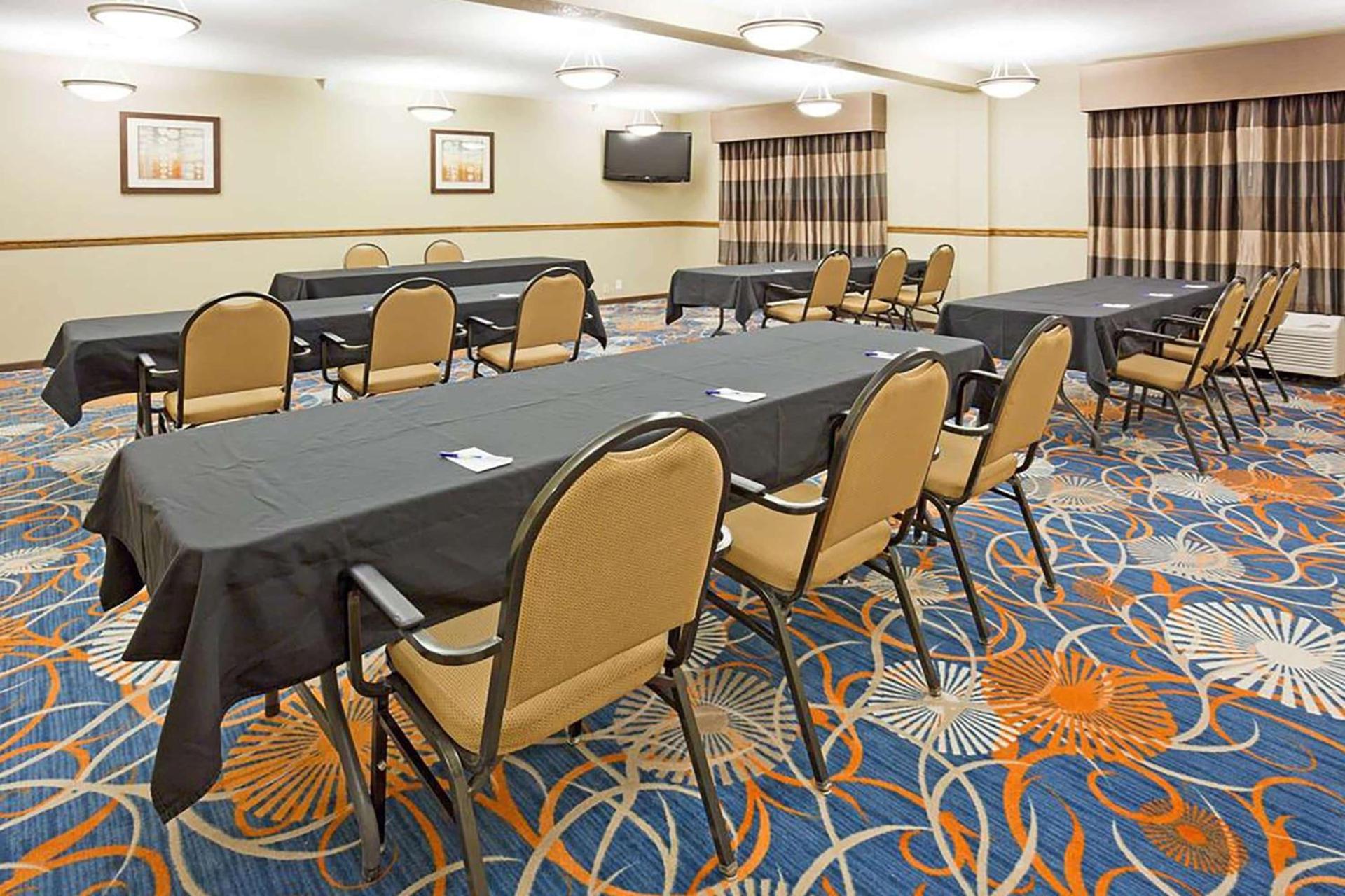Spark by Hilton La Crosse Onalaska photo 5