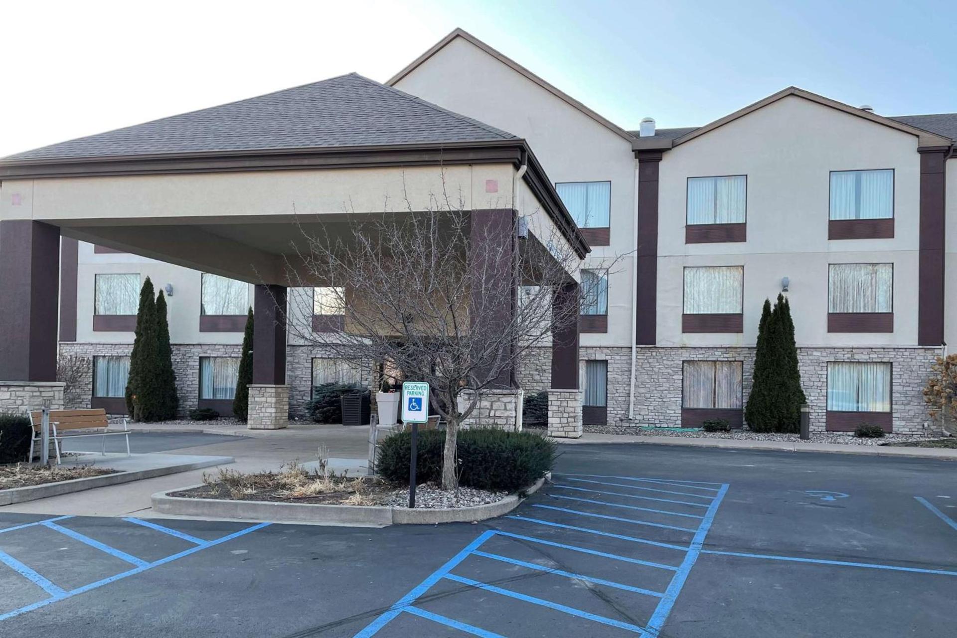 Spark by Hilton La Crosse Onalaska — hotel in Onalaska