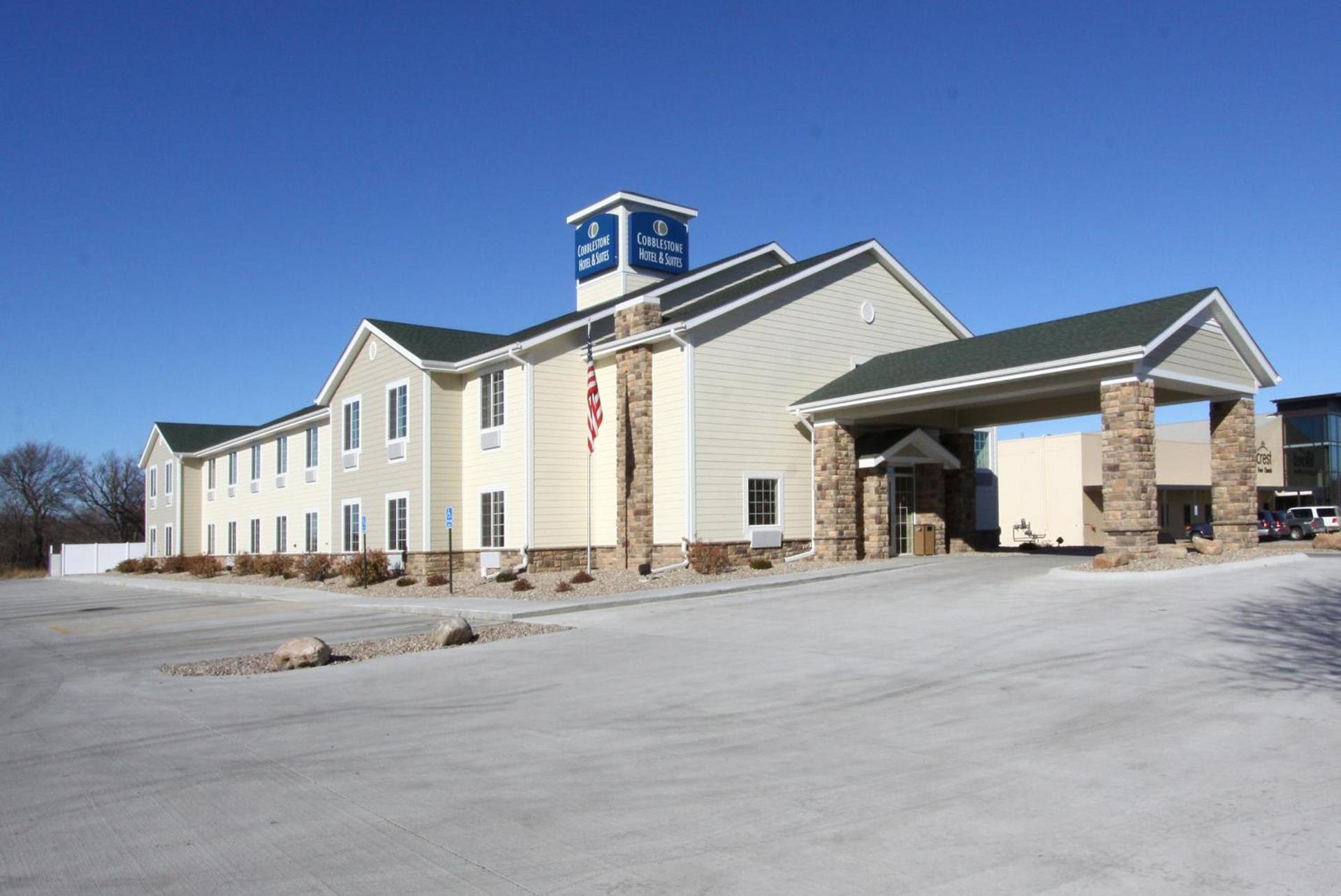 Cobblestone Hotel & Suites - Seward photo 1