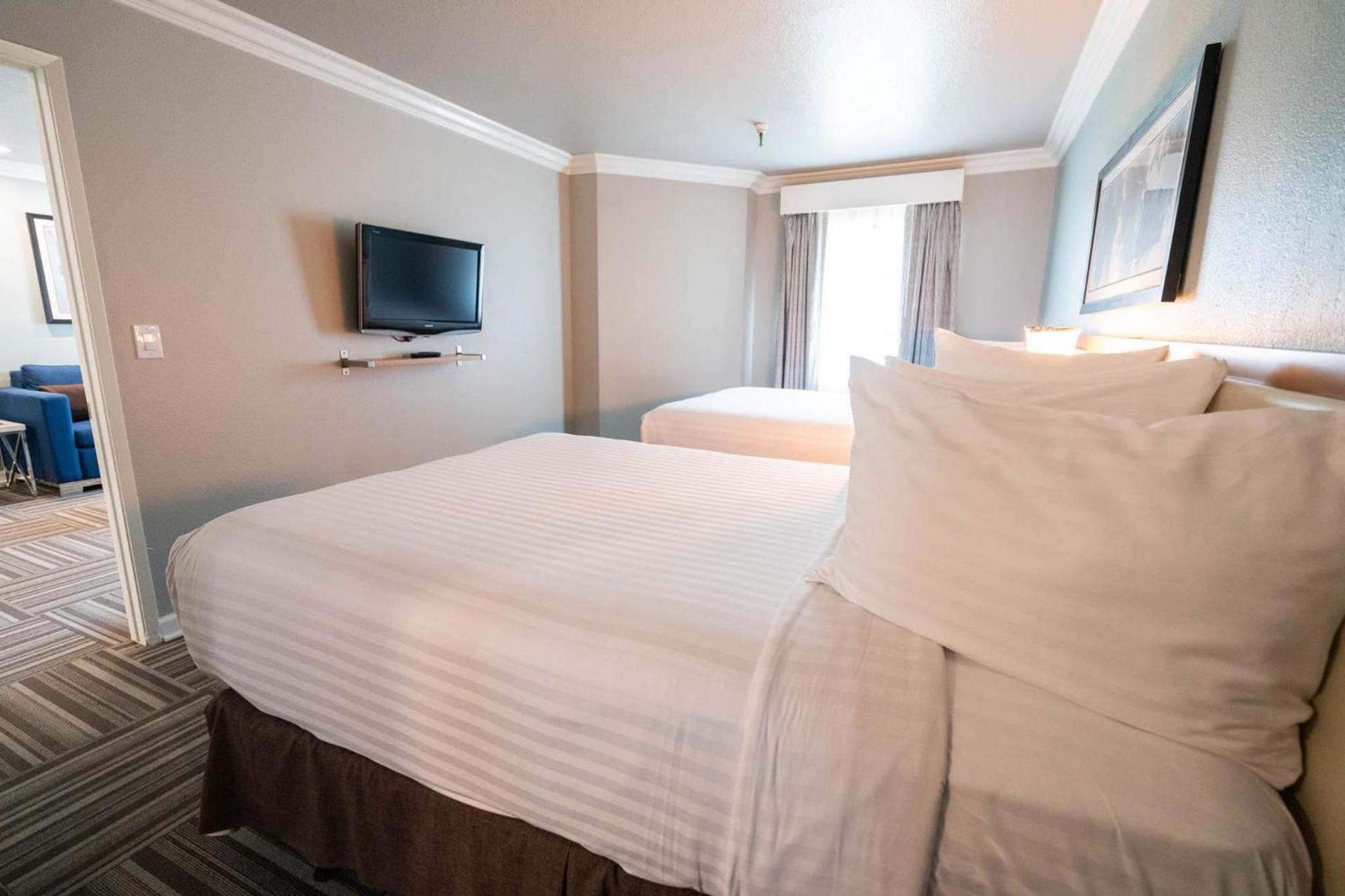 Alexis Park All Suite Resort photo 27