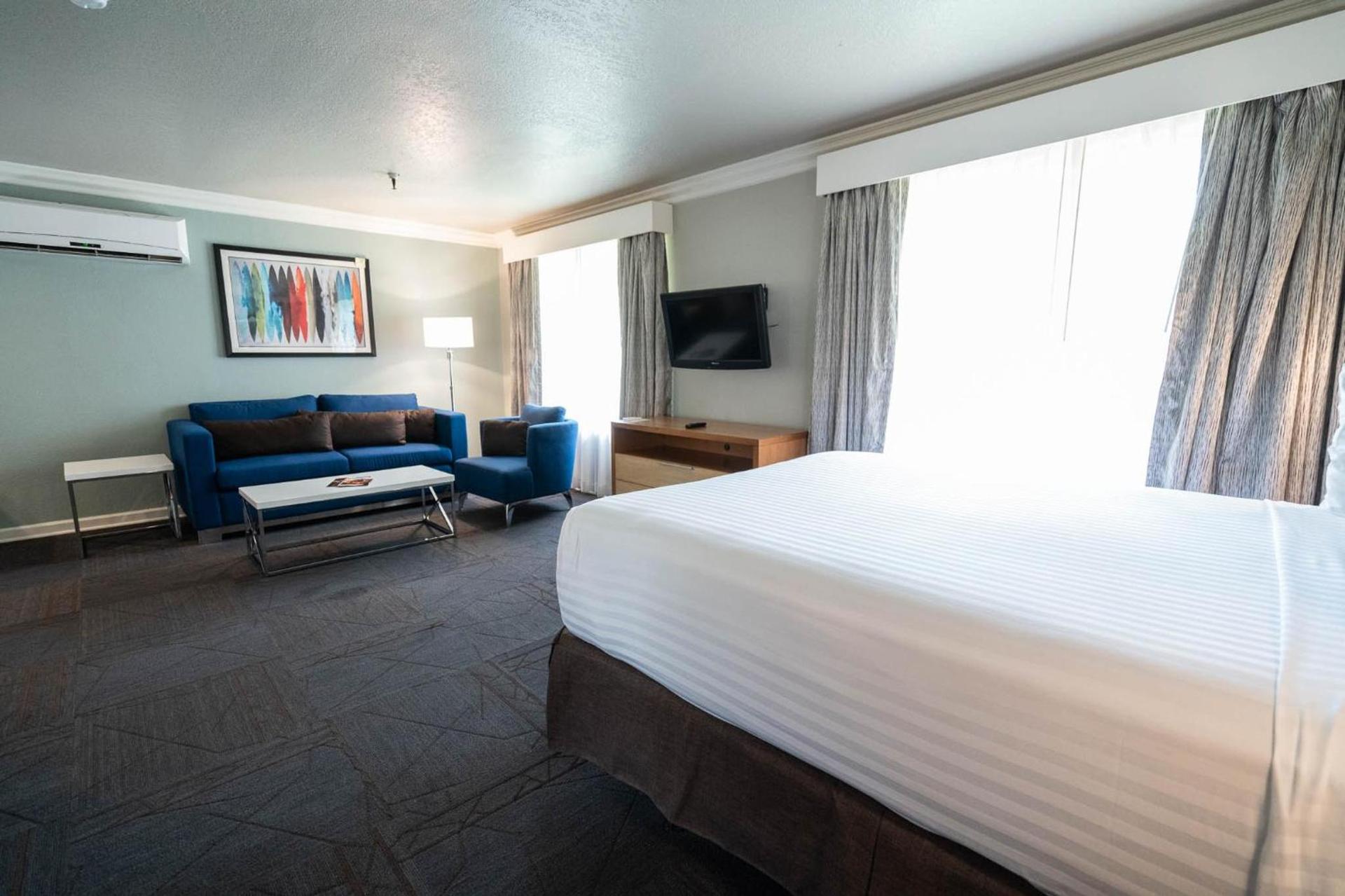 Alexis Park All Suite Resort photo 15