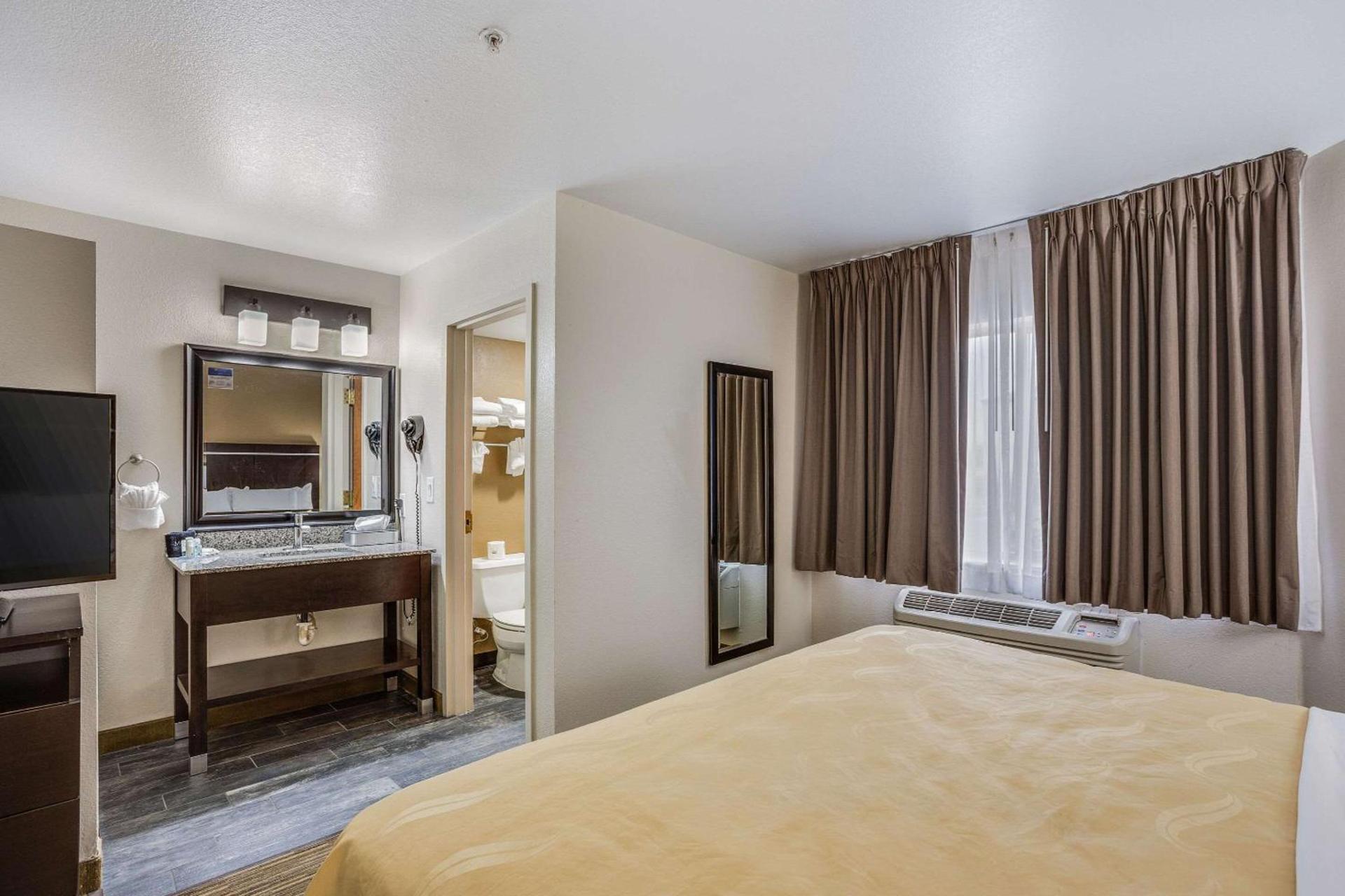Quality Inn & Suites Meridian - West Boise photo 28