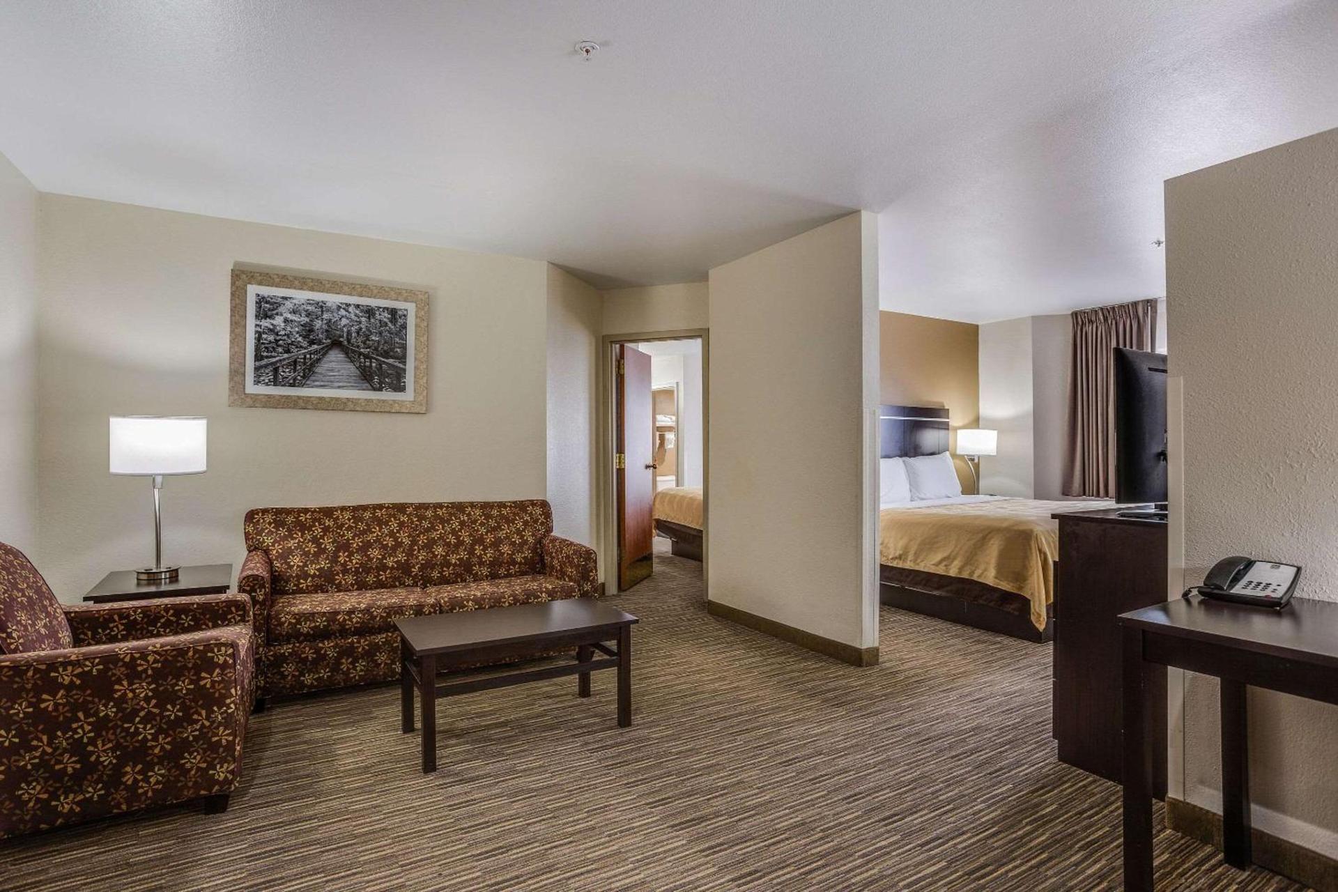 Quality Inn & Suites Meridian - West Boise photo 30