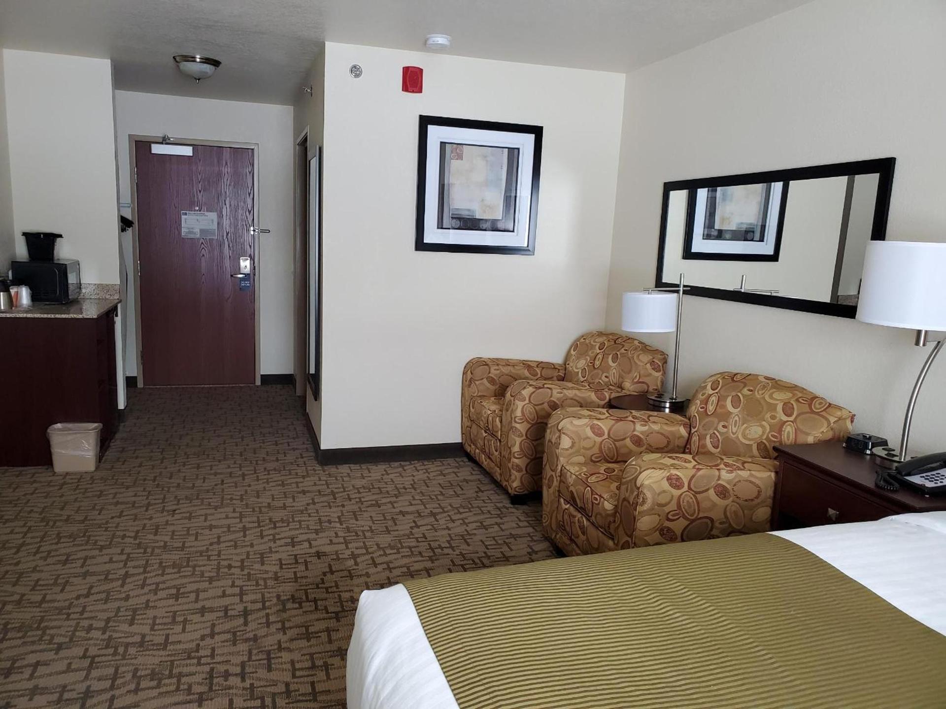 Cobblestone Inn & Suites - Barron photo 10