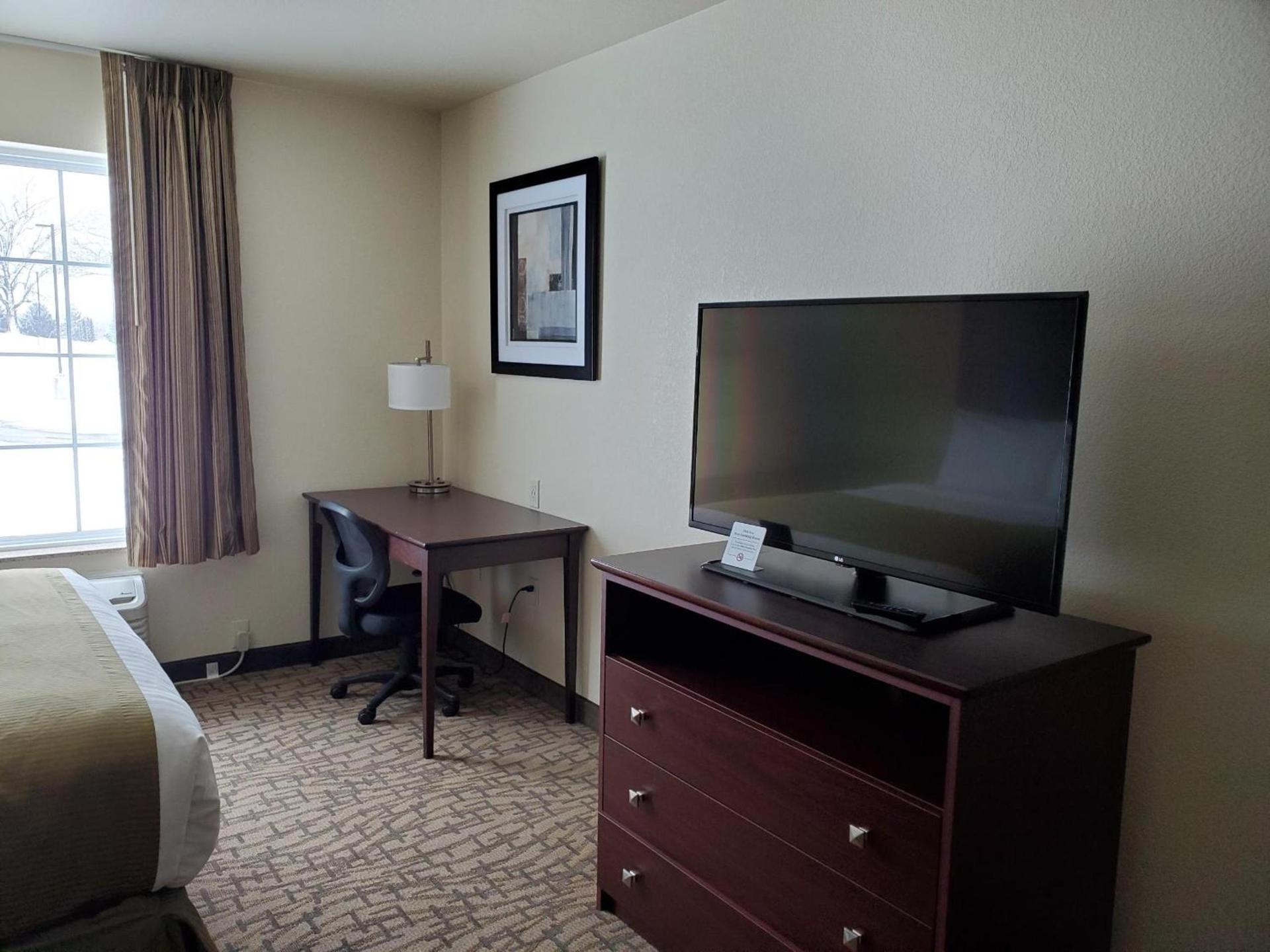 Cobblestone Inn & Suites - Barron photo 13