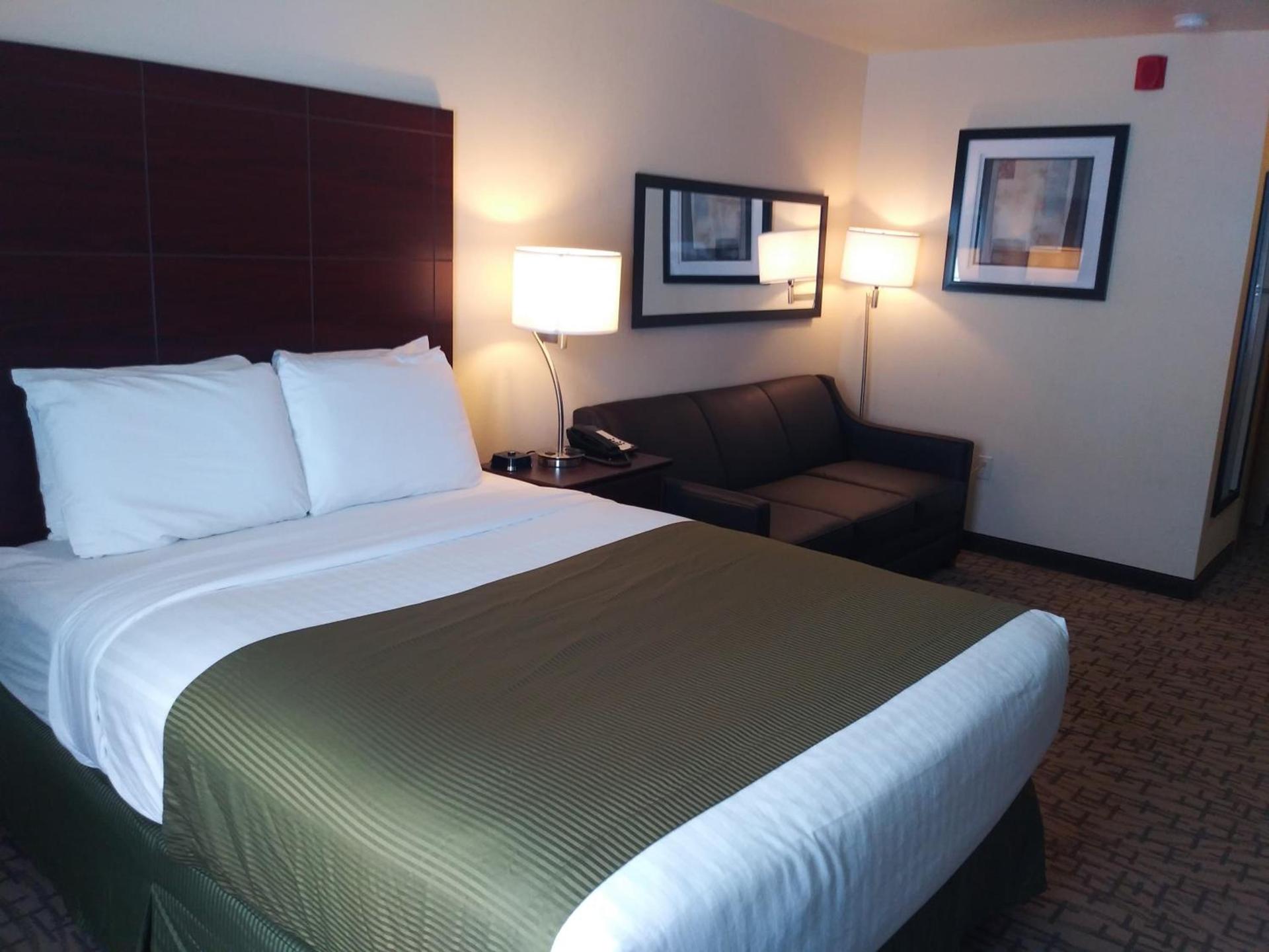 Cobblestone Inn & Suites - Barron photo 7